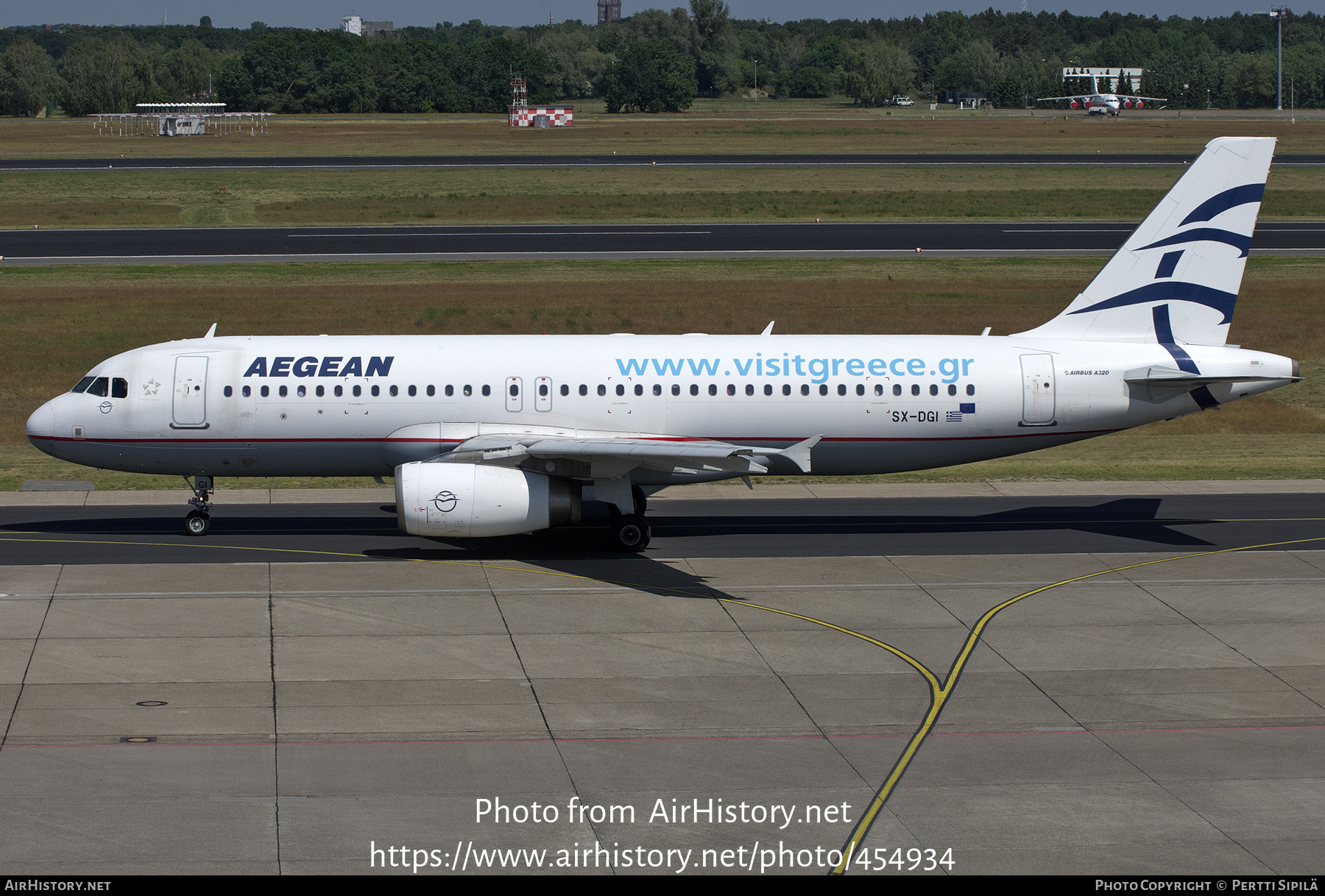 Aircraft Photo of SX-DGI | Airbus A320-232 | Aegean Airlines | AirHistory.net #454934