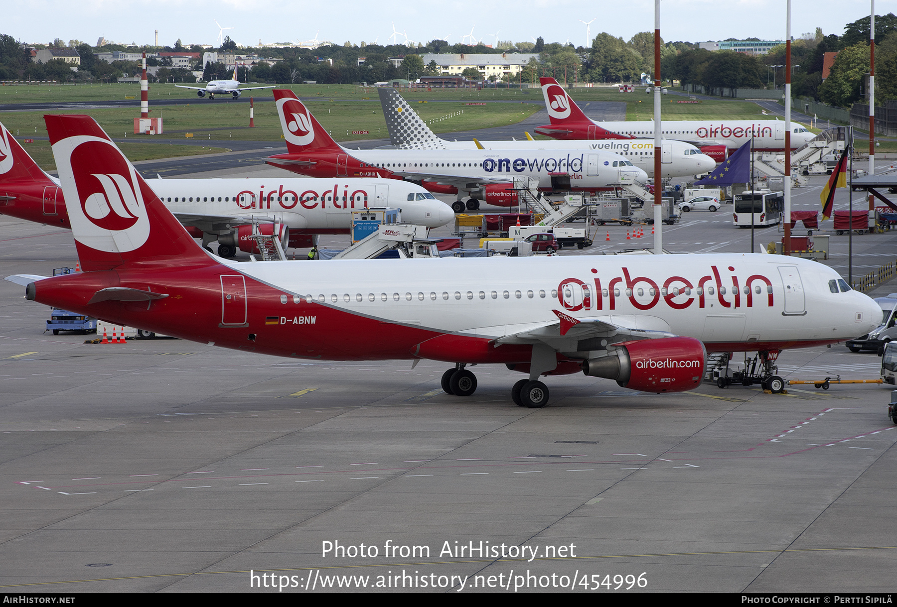 Aircraft Photo of D-ABNW | Airbus A320-214 | Air Berlin | AirHistory.net #454996