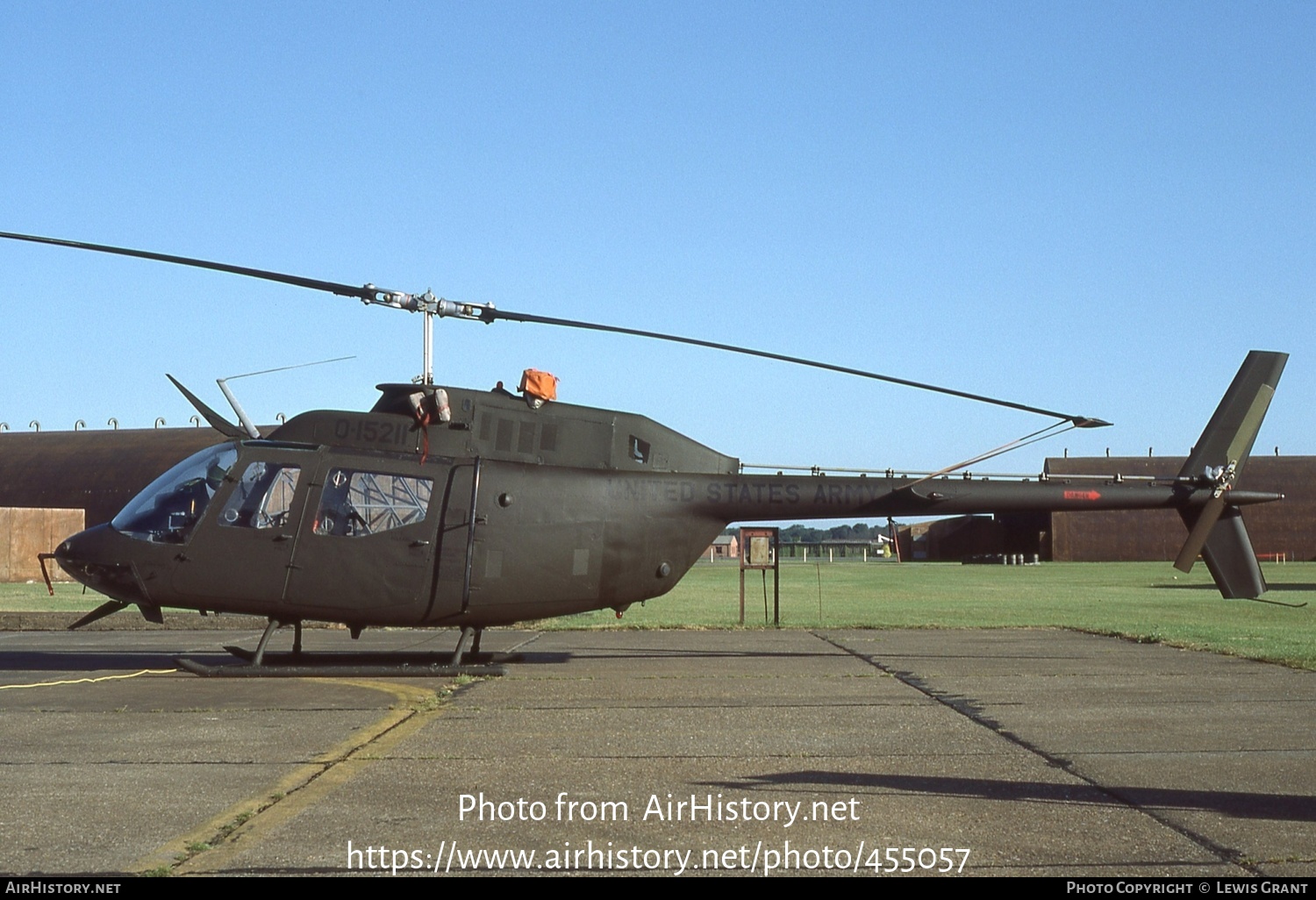 Aircraft Photo of 70-15211 / 0-15211 | Bell OH-58A Kiowa (206A-1) | USA - Army | AirHistory.net #455057