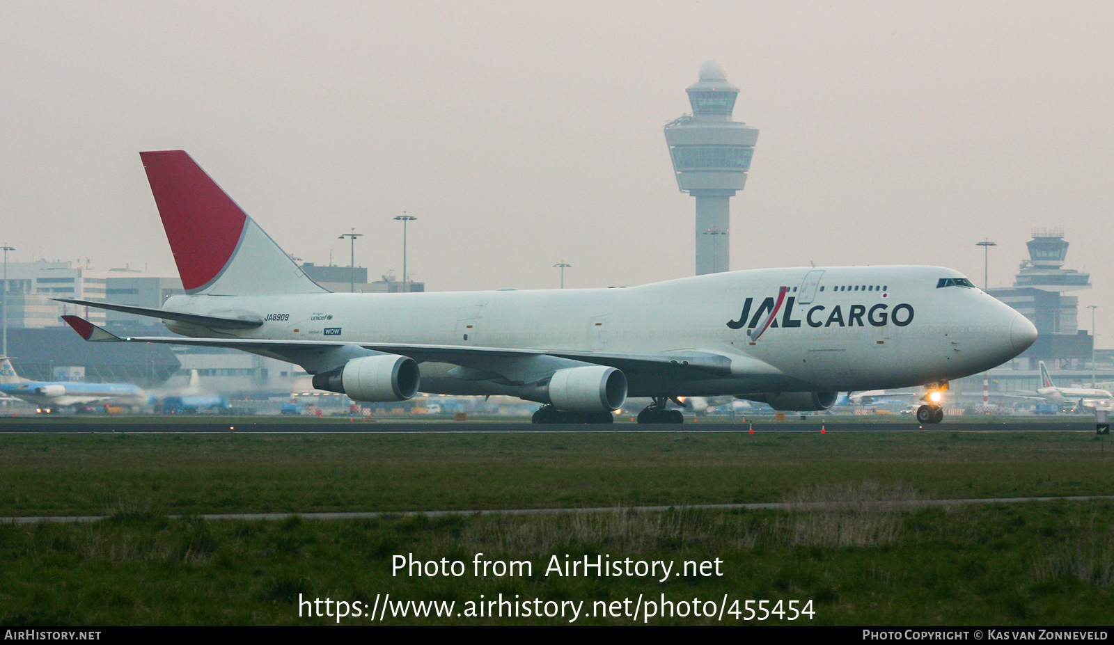 Aircraft Photo of JA8909 | Boeing 747-446(BCF) | Japan Airlines - JAL Cargo | AirHistory.net #455454