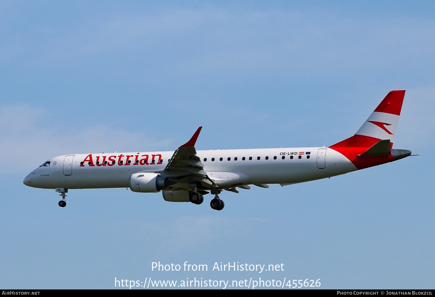 Aircraft Photo of OE-LWD | Embraer 195LR (ERJ-190-200LR) | Austrian Airlines | AirHistory.net #455626