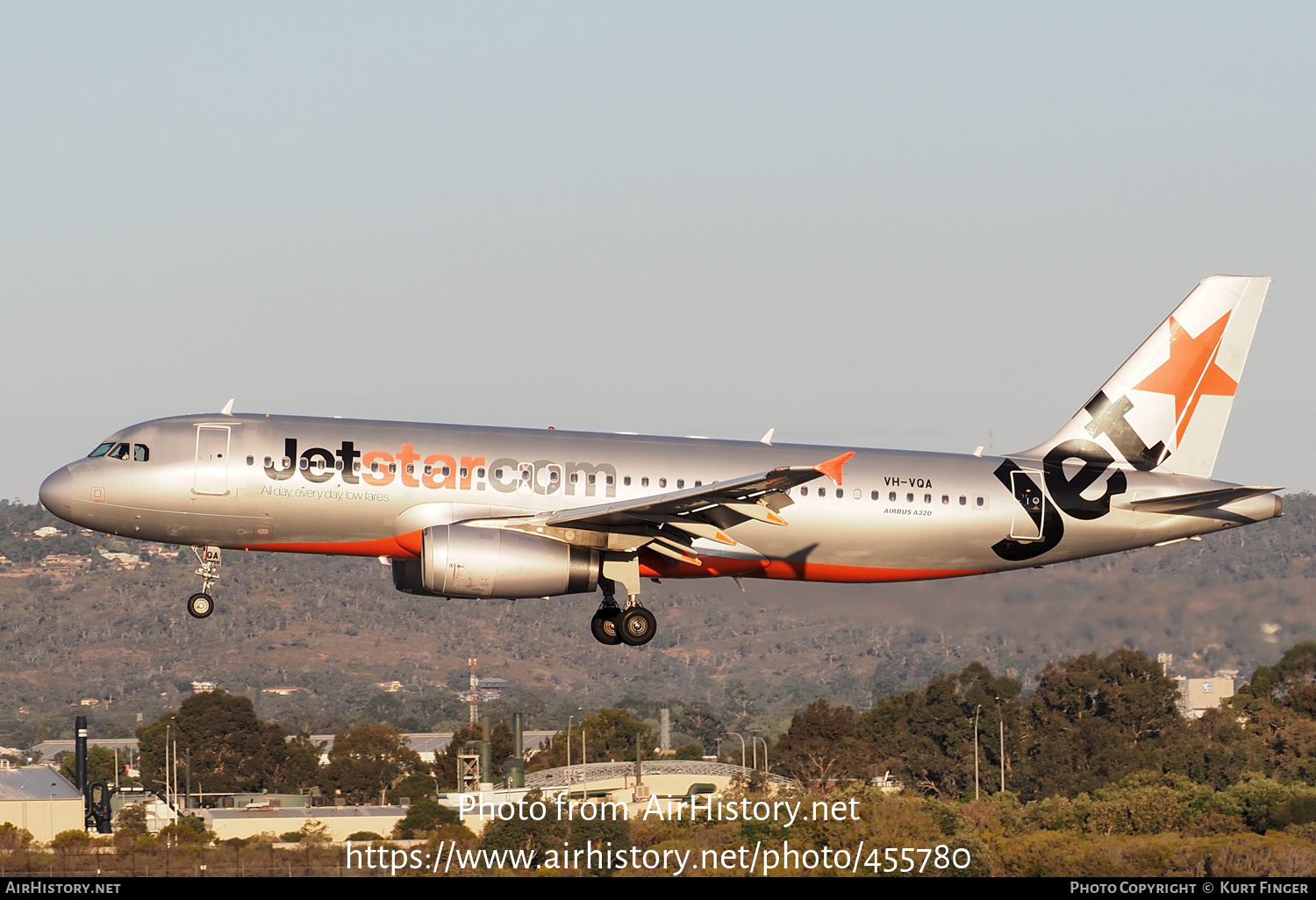 Aircraft Photo of VH-VQA | Airbus A320-232 | Jetstar Airways | AirHistory.net #455780