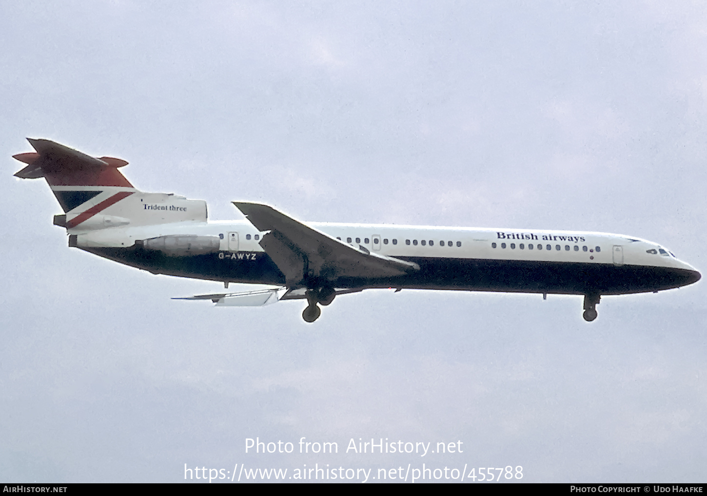 Aircraft Photo of G-AWYZ | Hawker Siddeley HS-121 Trident 3B | British Airways | AirHistory.net #455788