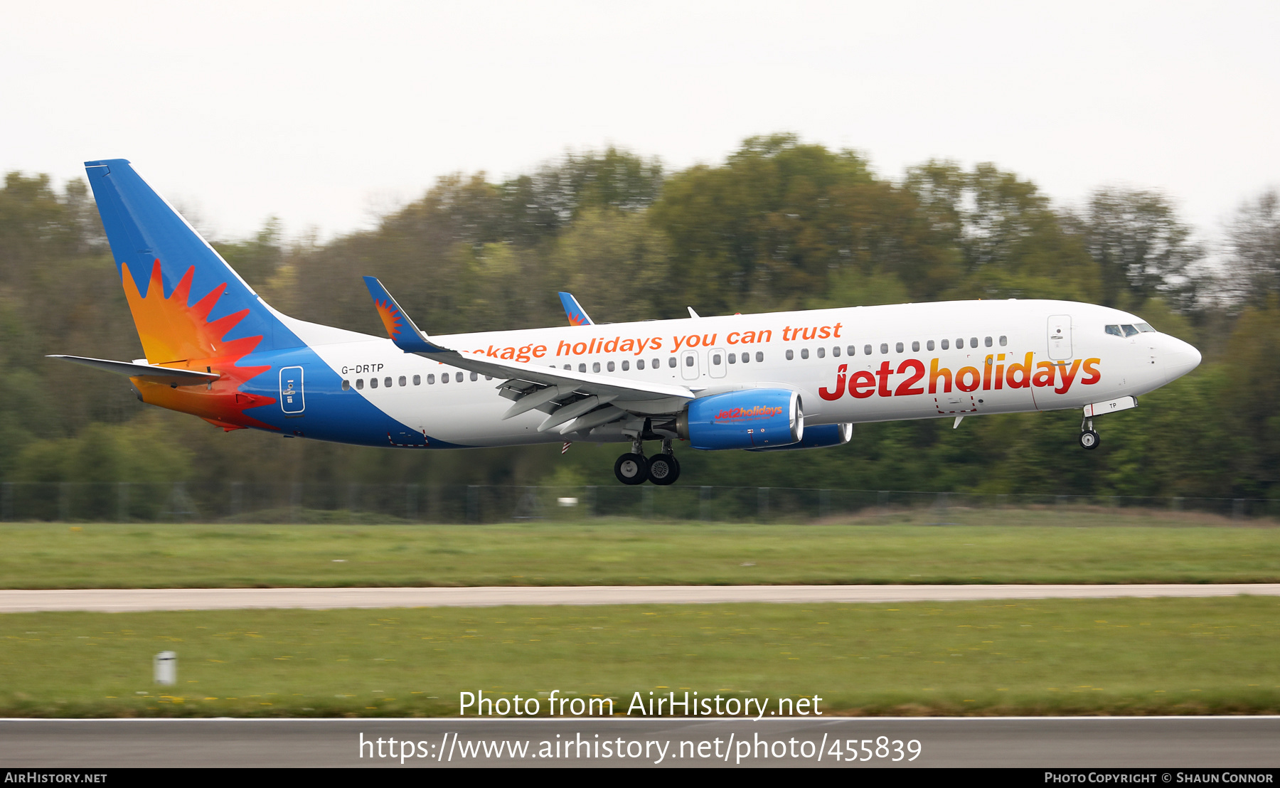 Aircraft Photo of G-DRTP | Boeing 737-8AL | Jet2 Holidays | AirHistory.net #455839