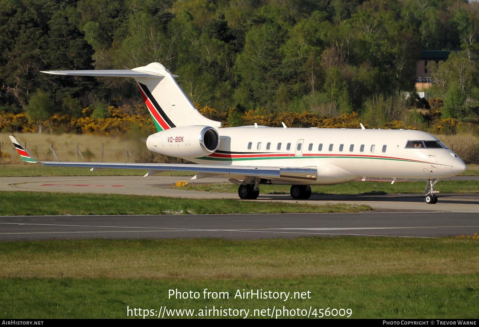 Aircraft Photo of VQ-BSK | Bombardier Global 5000 (BD-700-1A11) | AirHistory.net #456009