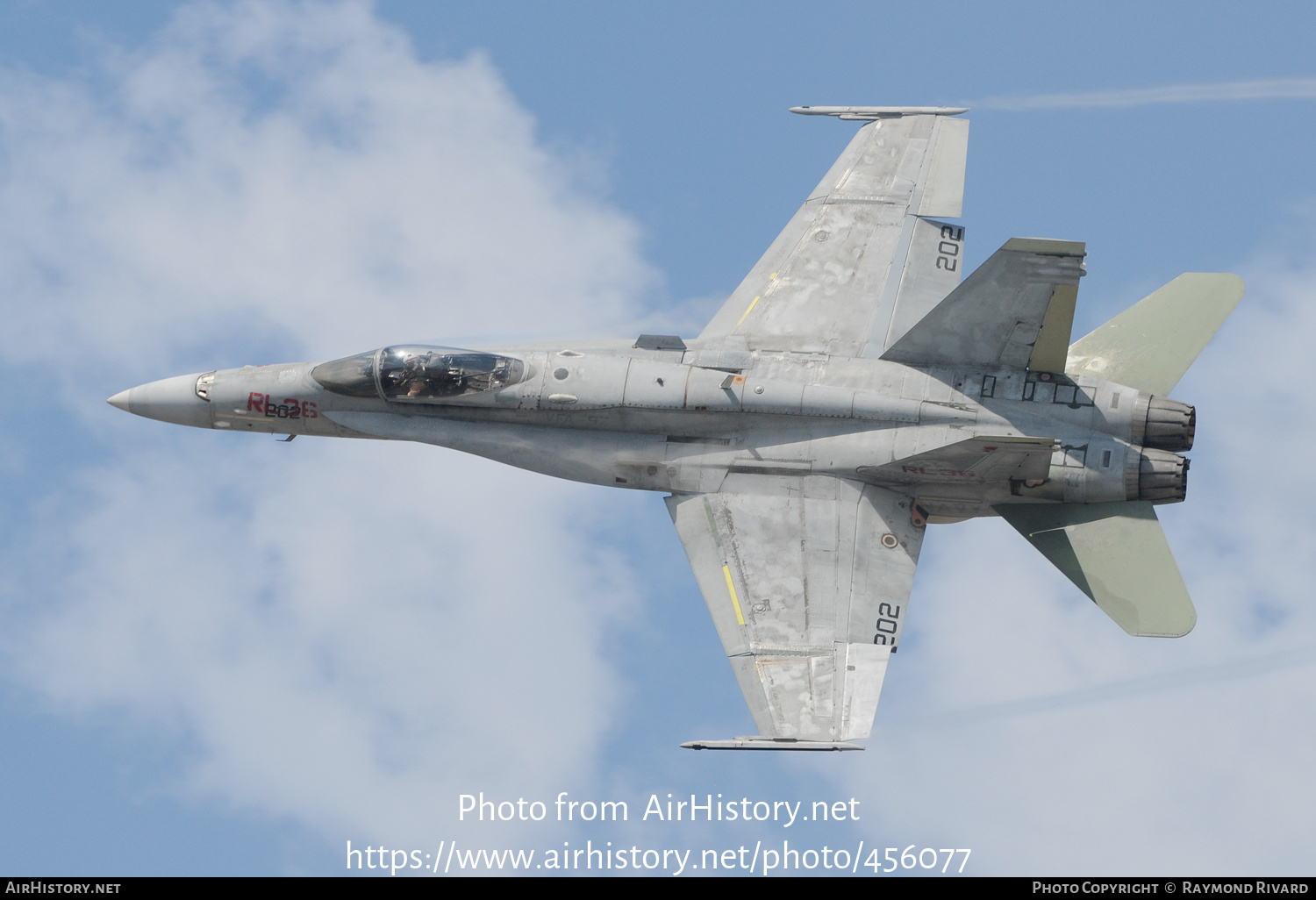 Aircraft Photo of 163758 | McDonnell Douglas F/A-18C Hornet | USA - Navy | AirHistory.net #456077