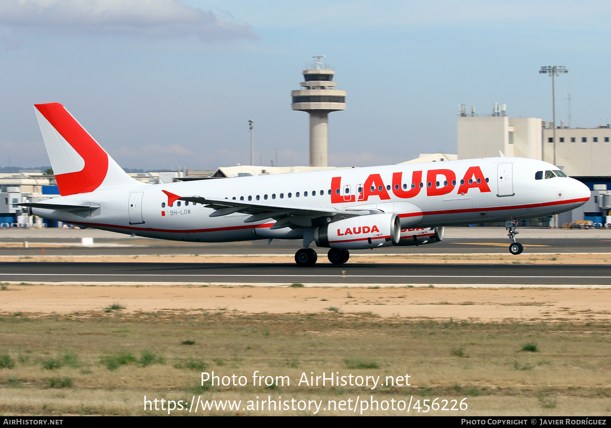 Aircraft Photo of 9H-LOW | Airbus A320-233 | Lauda | AirHistory.net #456226