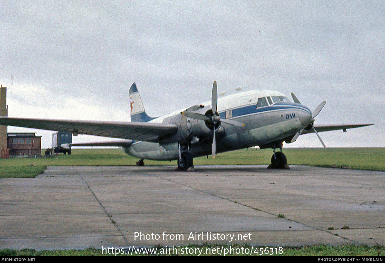 Aircraft Photo of G-AHOW | Vickers 498 Viking 1 | Air Ferry | AirHistory.net #456318