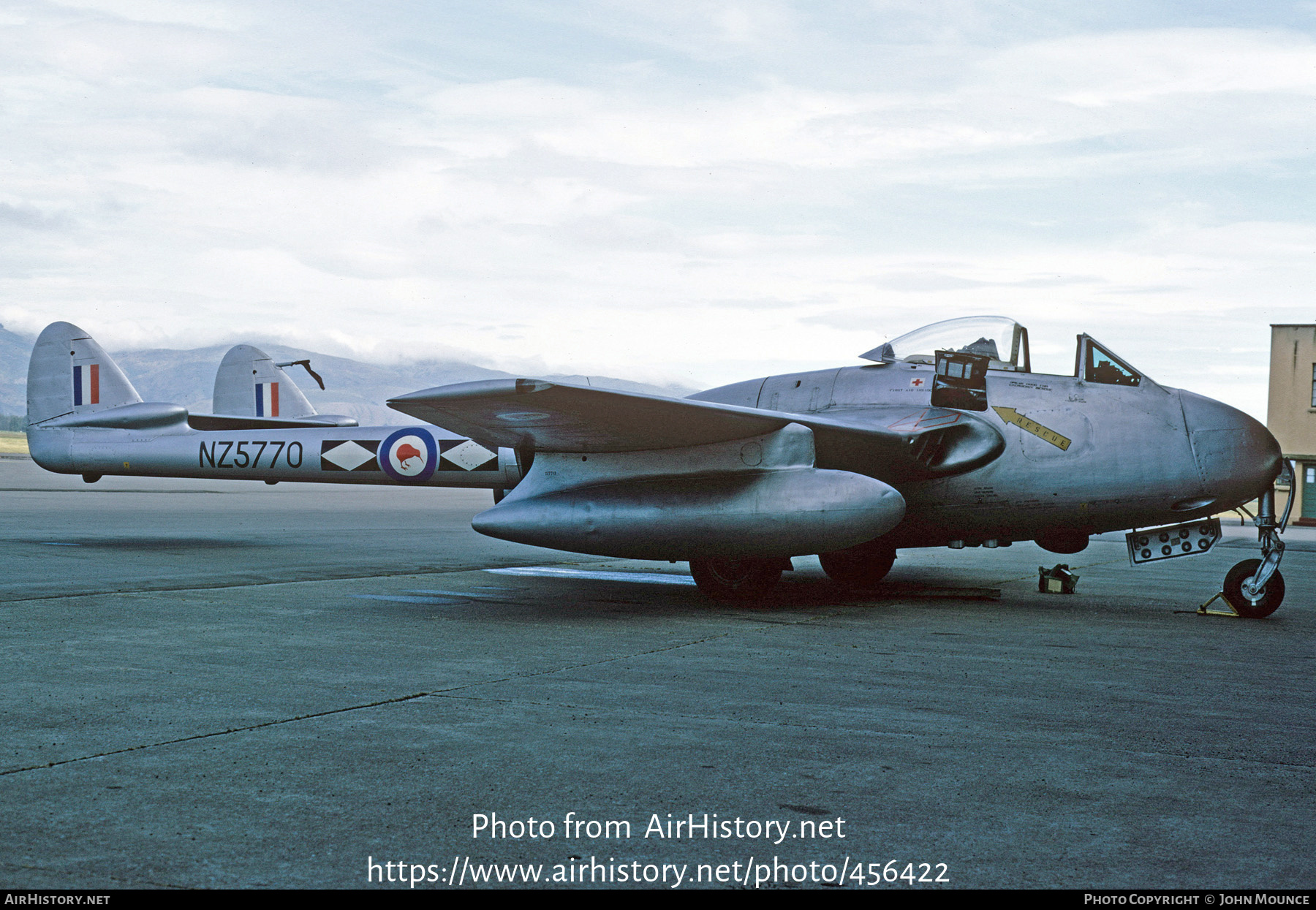 Aircraft Photo of NZ5770 | De Havilland D.H. 100 Vampire FB5 | New Zealand - Air Force | AirHistory.net #456422