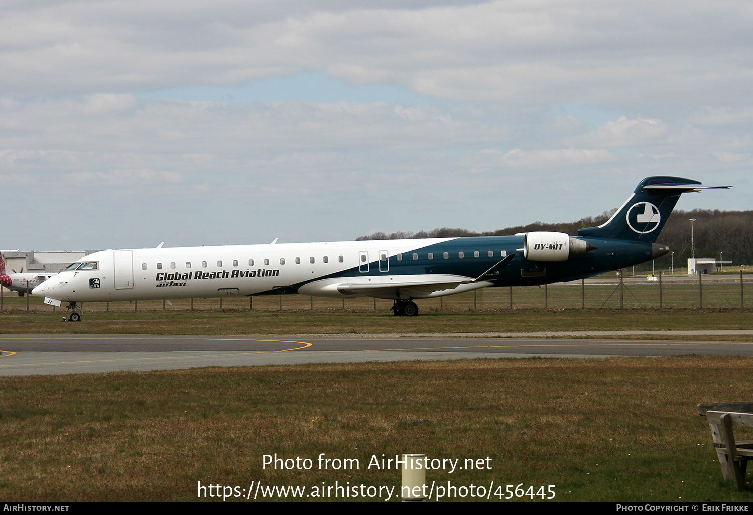 Aircraft Photo of OY-MIT | Bombardier CRJ-900LR (CL-600-2D24) | Global Reach Aviation - GRA | AirHistory.net #456445