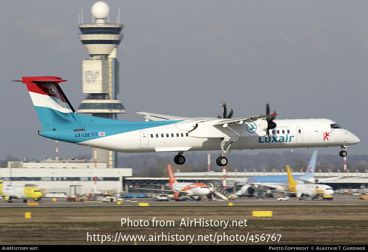 Aircraft Photo of LX-LGE | Bombardier DHC-8-402 Dash 8 | Luxair | AirHistory.net #456767