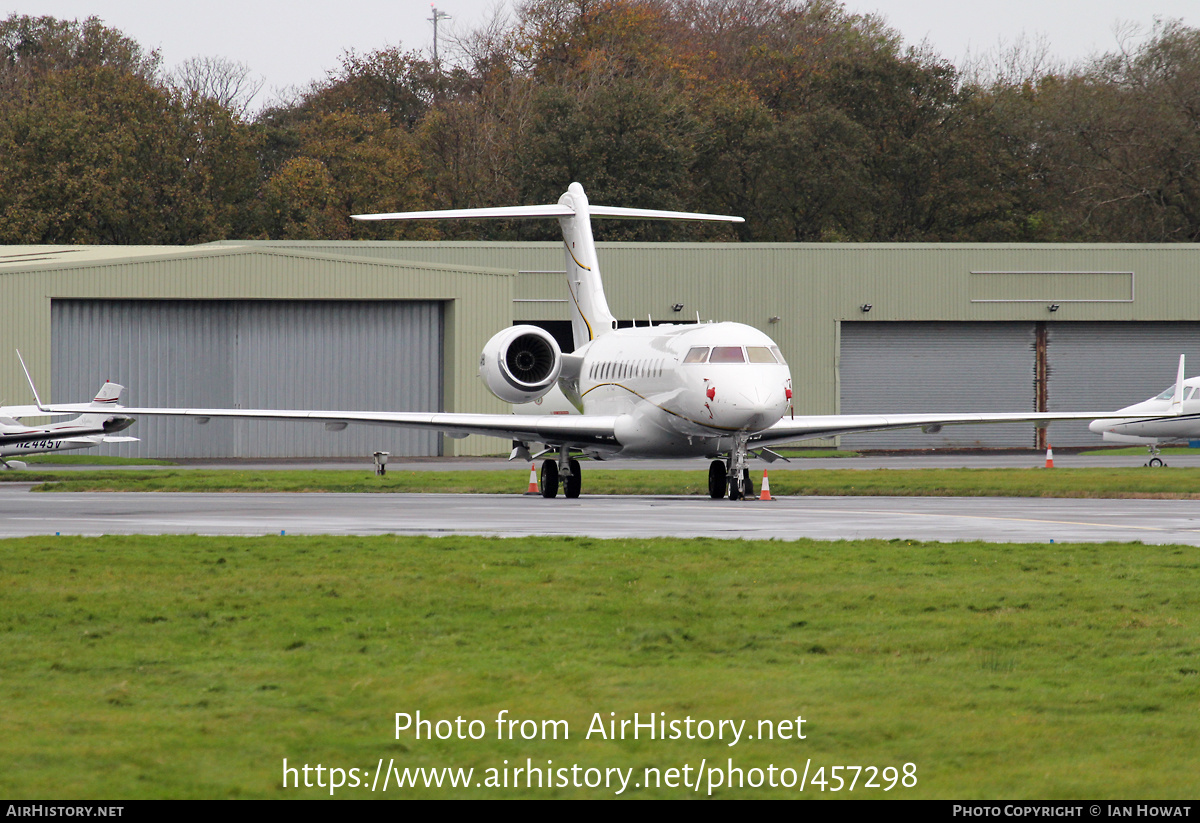 Aircraft Photo of D-AAHB | Bombardier Global Express (BD-700-1A10) | AirHistory.net #457298