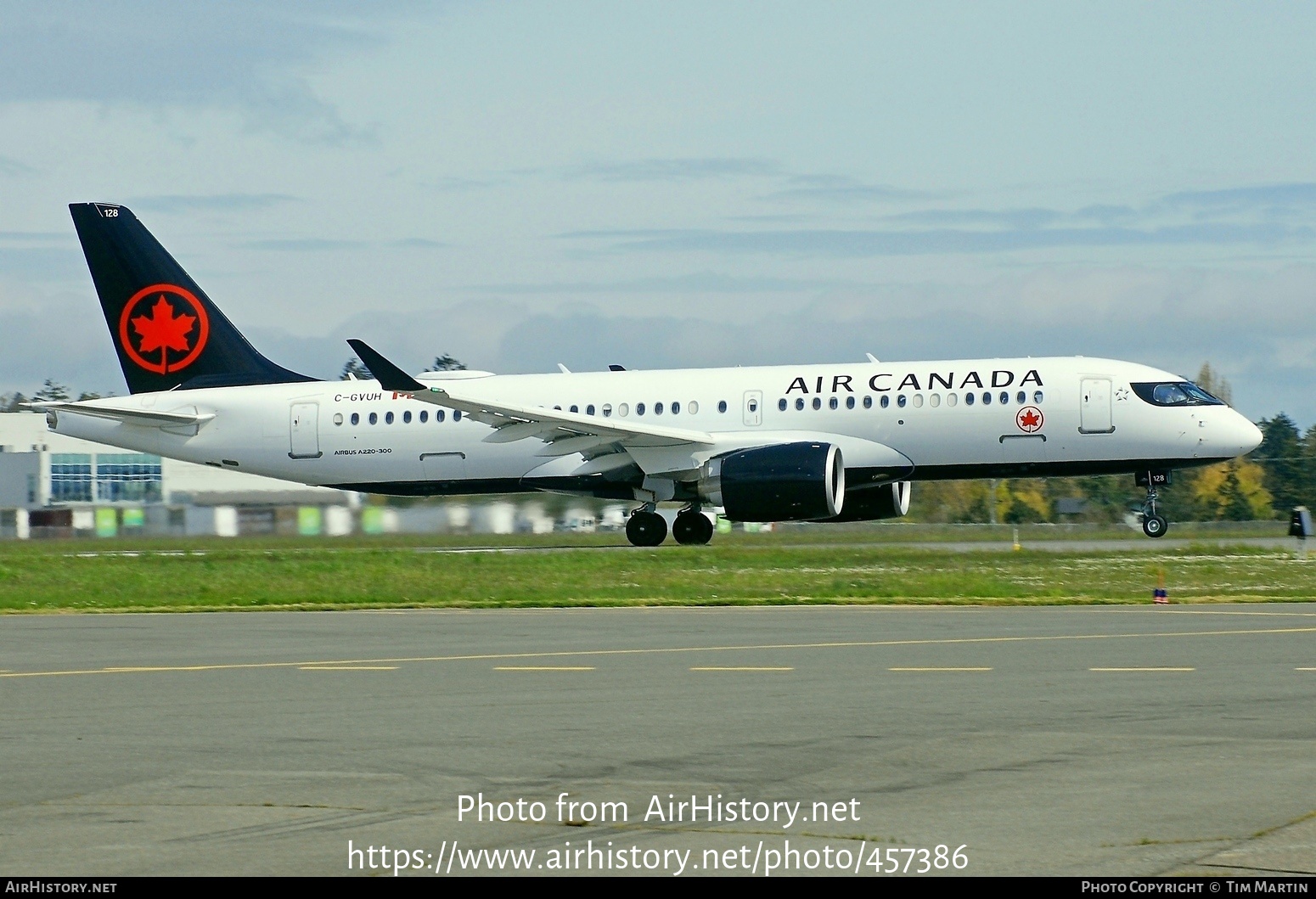 Aircraft Photo of C-GVUH | Airbus A220-371 (BD-500-1A11) | Air Canada | AirHistory.net #457386