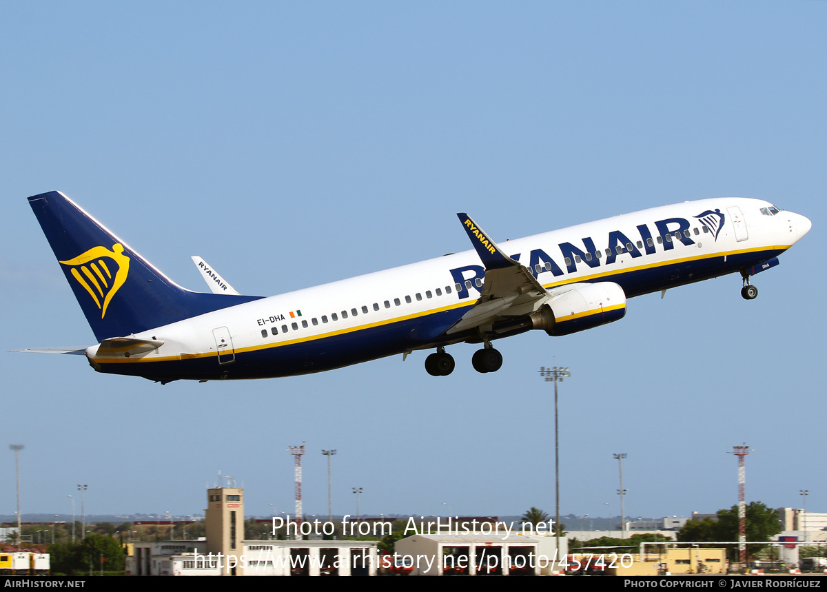 Aircraft Photo of EI-DHA | Boeing 737-8AS | Ryanair | AirHistory.net #457420