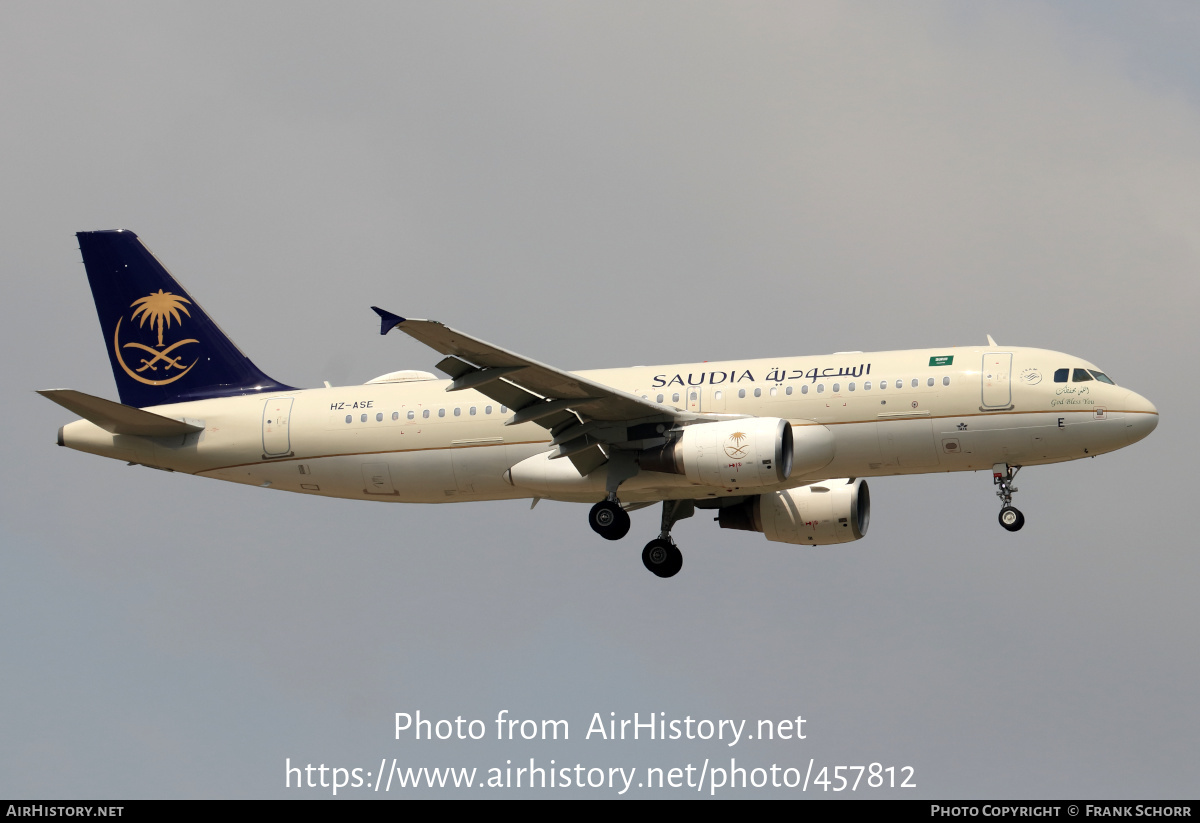 Aircraft Photo of HZ-ASE | Airbus A320-214 | Saudia - Saudi Arabian Airlines | AirHistory.net #457812