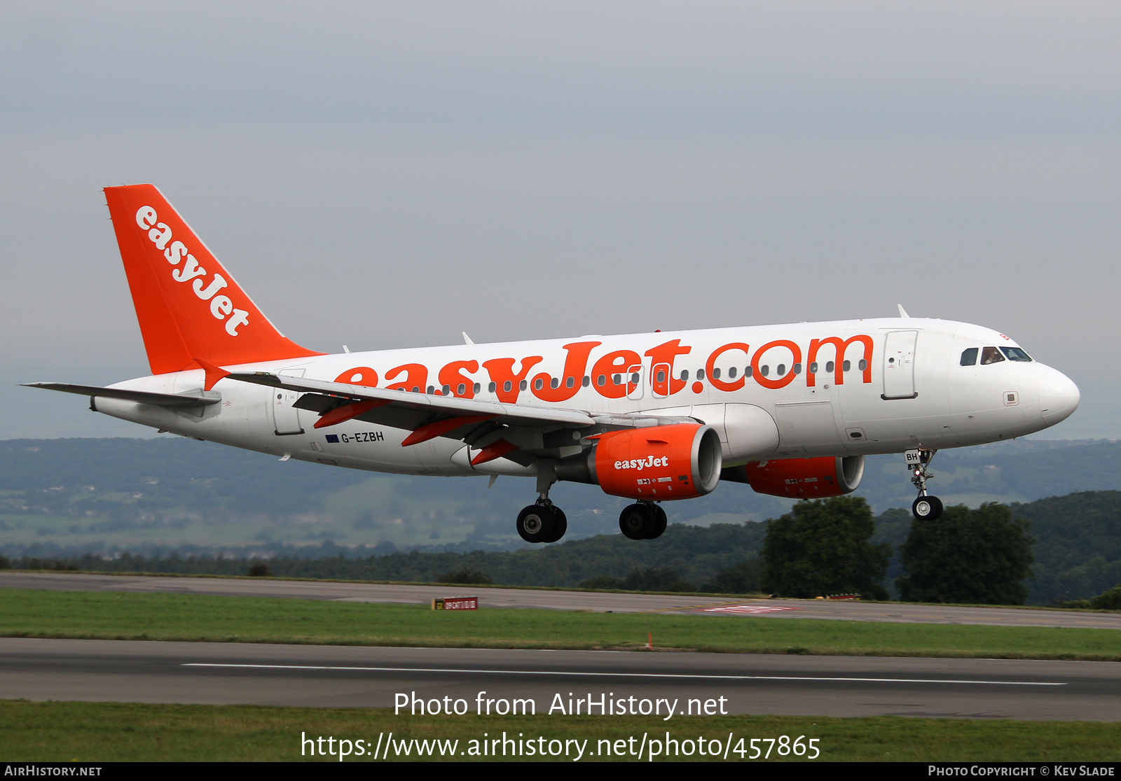 Aircraft Photo of G-EZBH | Airbus A319-111 | EasyJet | AirHistory.net #457865