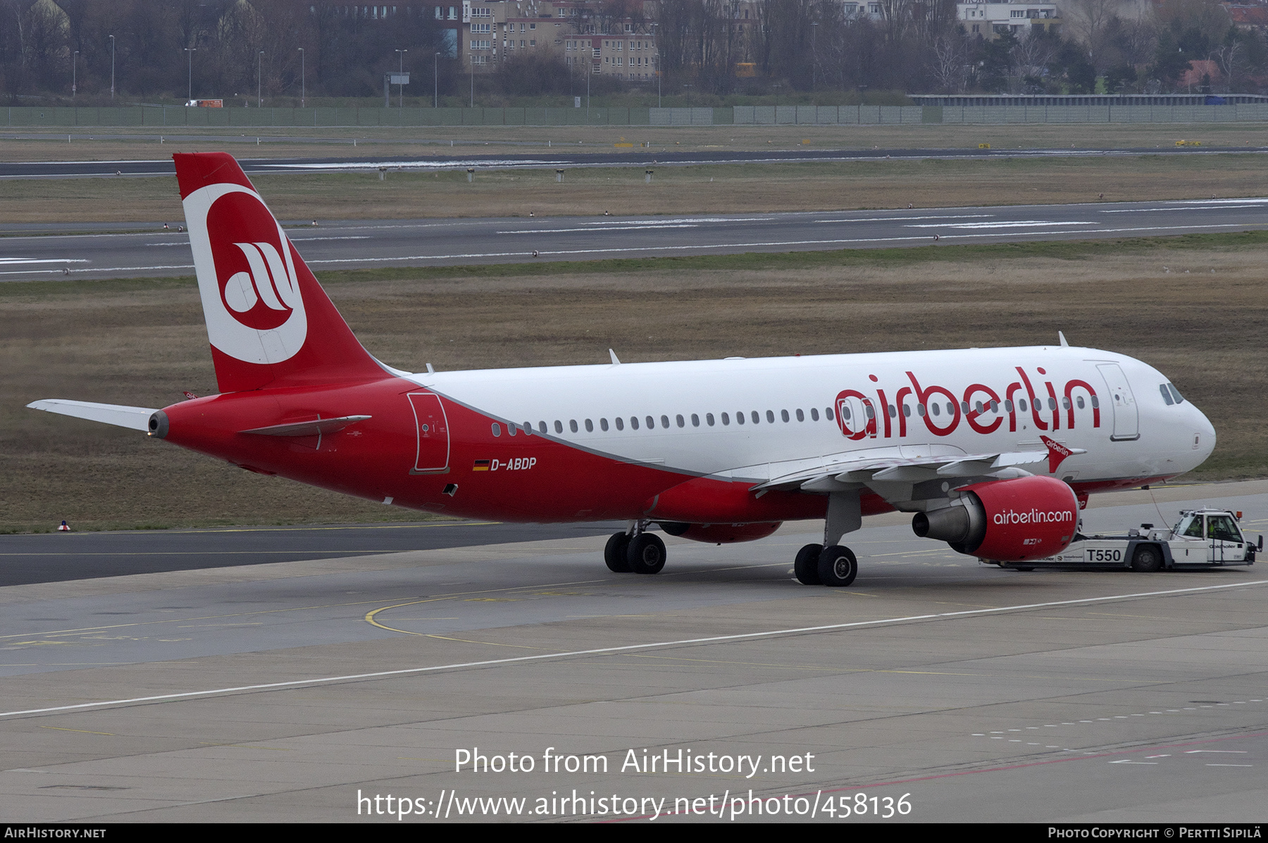 Aircraft Photo of D-ABDP | Airbus A320-214 | Air Berlin | AirHistory.net #458136