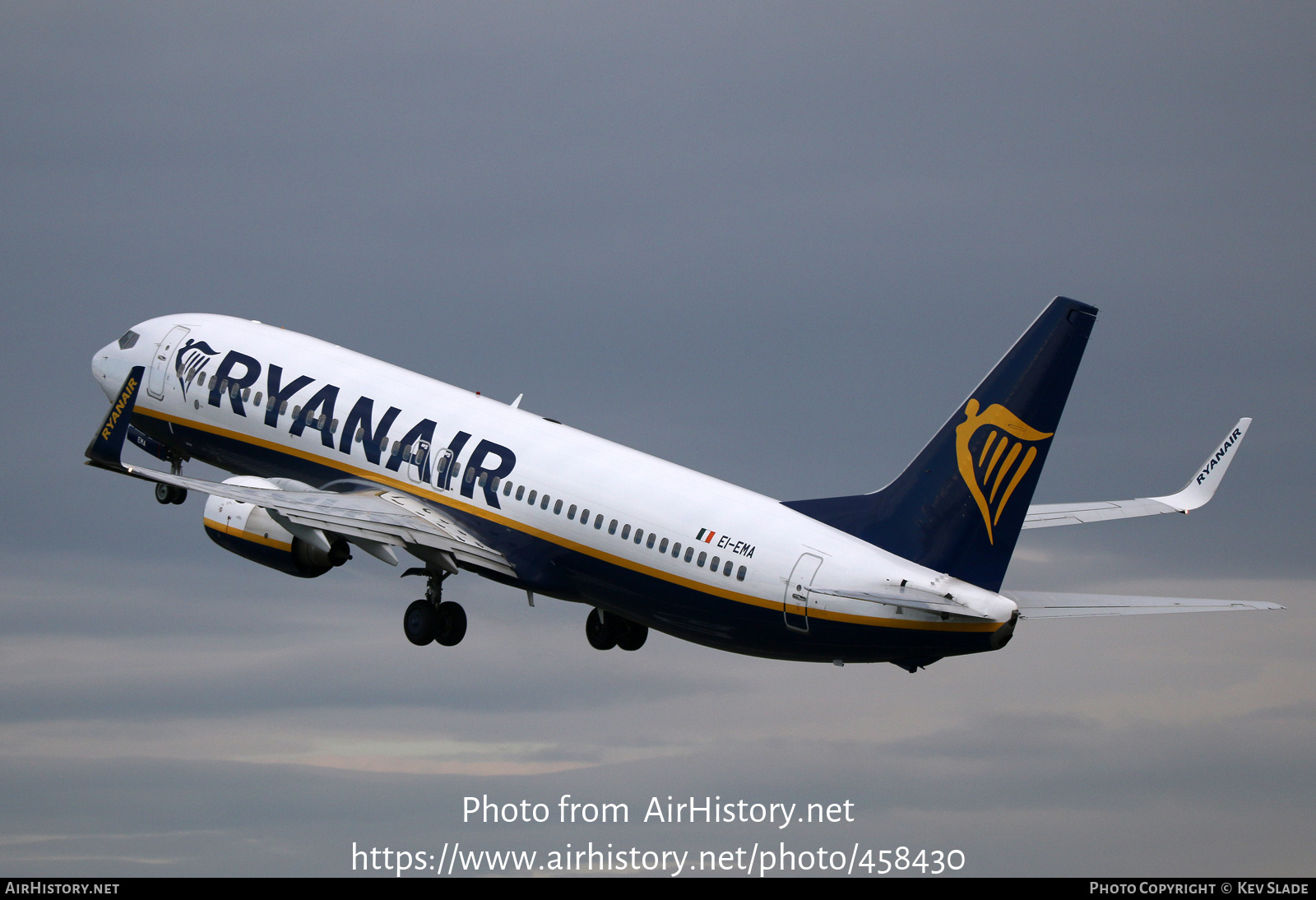 Aircraft Photo of EI-EMA | Boeing 737-8AS | Ryanair | AirHistory.net #458430