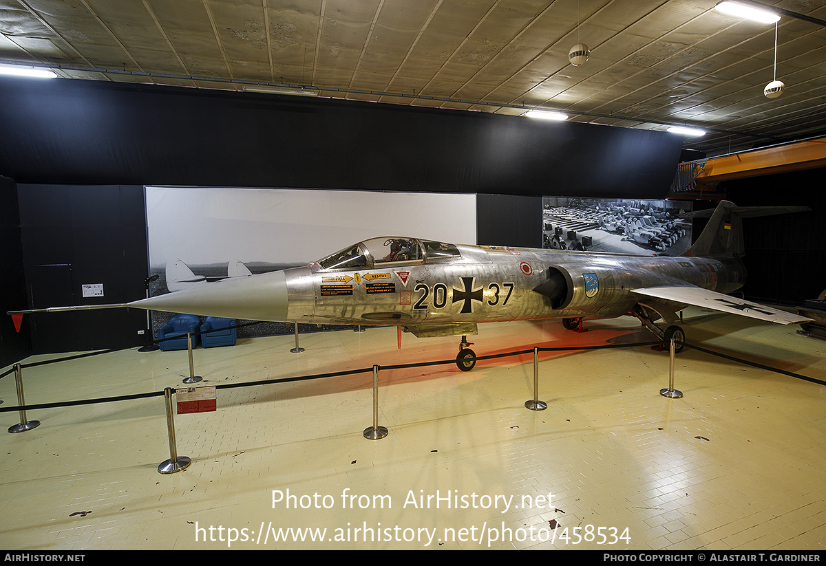 Aircraft Photo of 2037 | Lockheed F-104G Starfighter | Germany - Air Force | AirHistory.net #458534