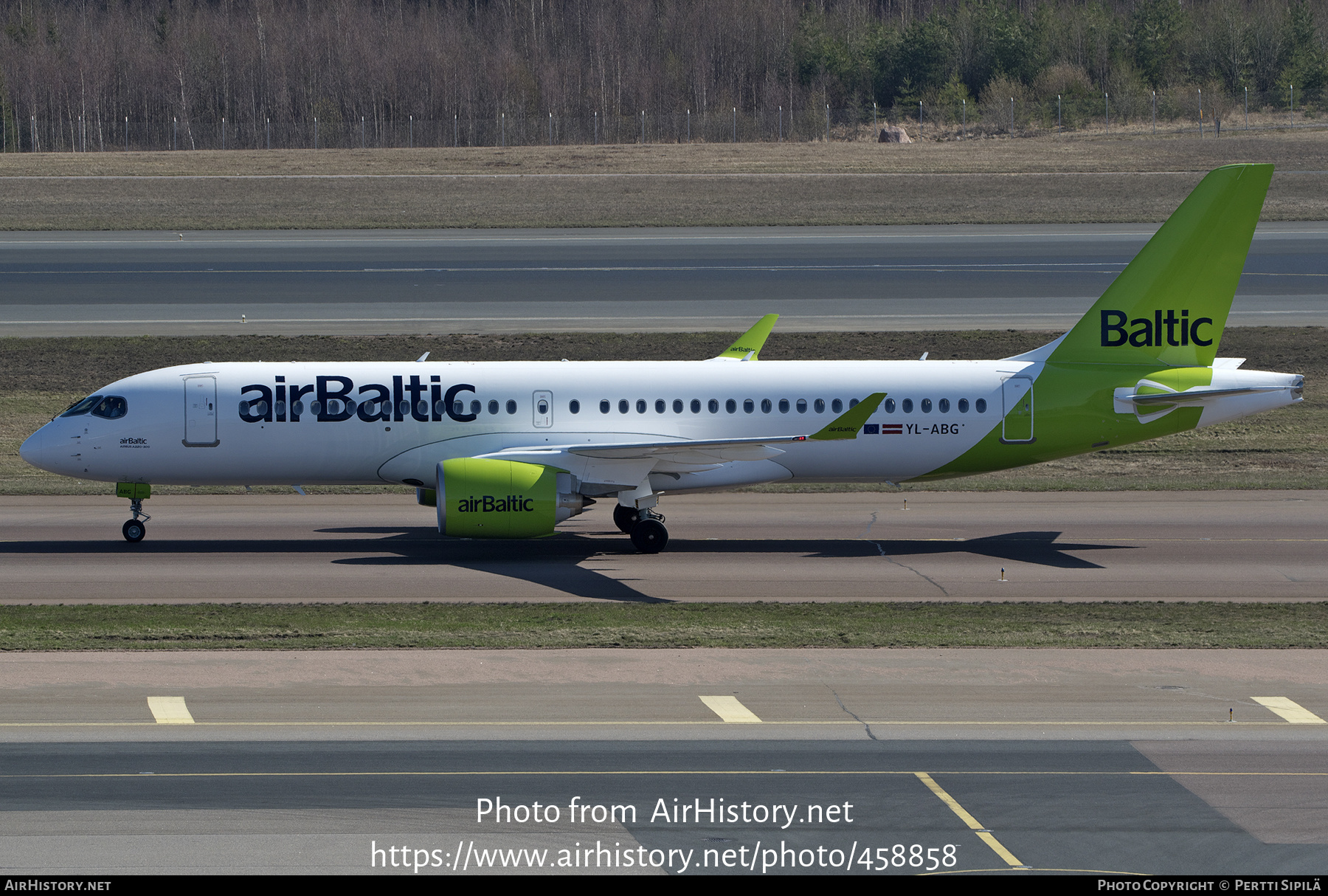 Aircraft Photo of YL-ABG | Airbus A220-371 (BD-500-1A11) | AirBaltic | AirHistory.net #458858