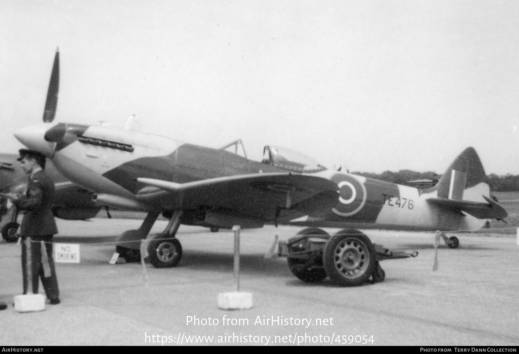 Aircraft Photo of TE476 | Supermarine 361 Spitfire LF16E | UK - Air Force | AirHistory.net #459054