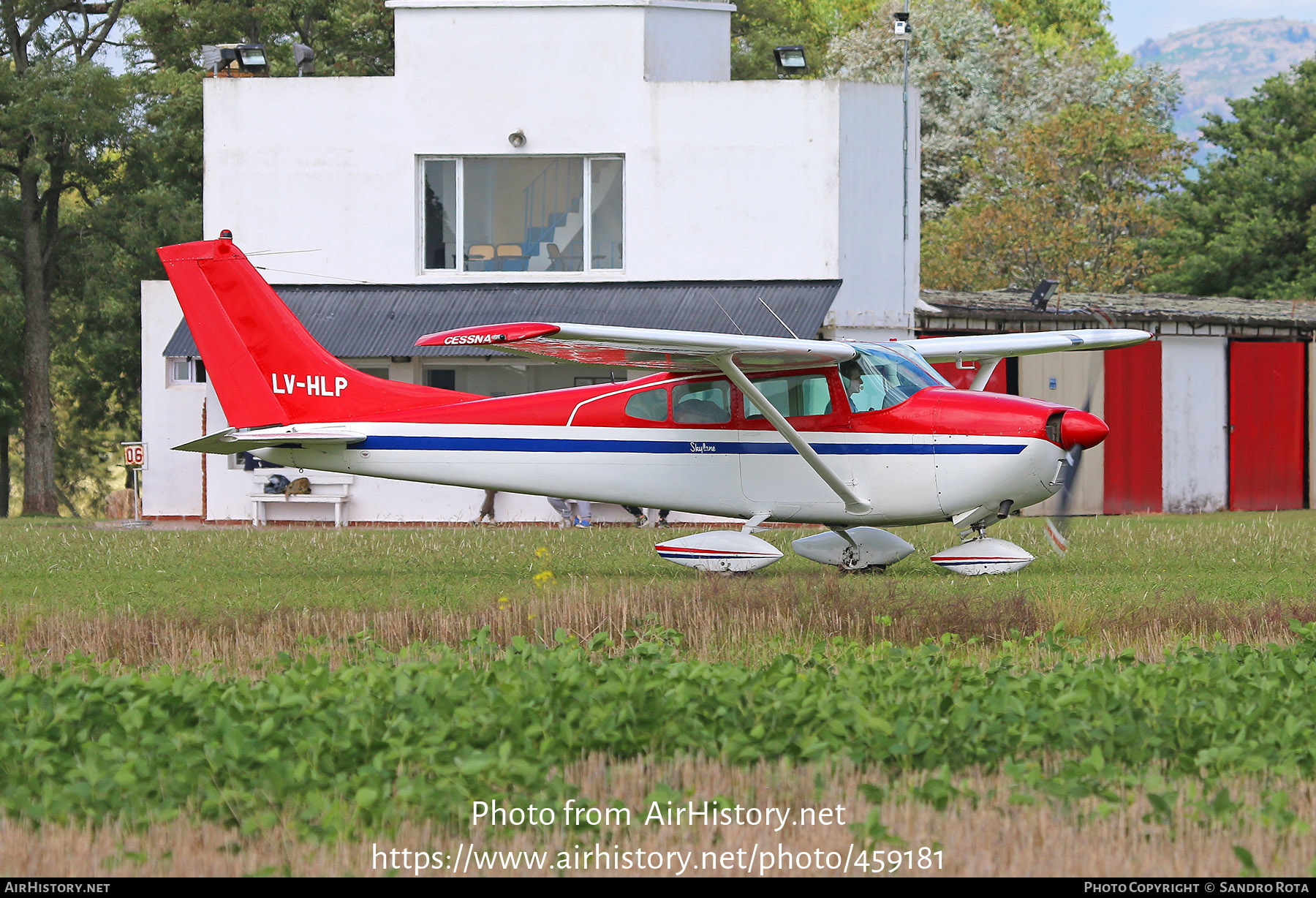 Aircraft Photo of LV-HLP | Cessna 182D | AirHistory.net #459181