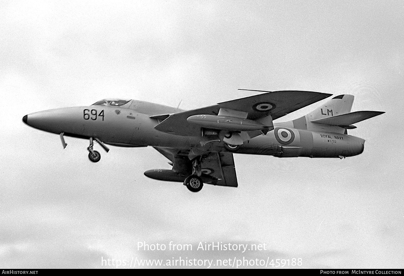 Aircraft Photo of WT702 | Hawker Hunter T8 | UK - Navy | AirHistory.net #459188