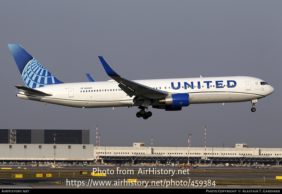 Aircraft Photo of N648UA | Boeing 767-322/ER | United Airlines | AirHistory.net #459384