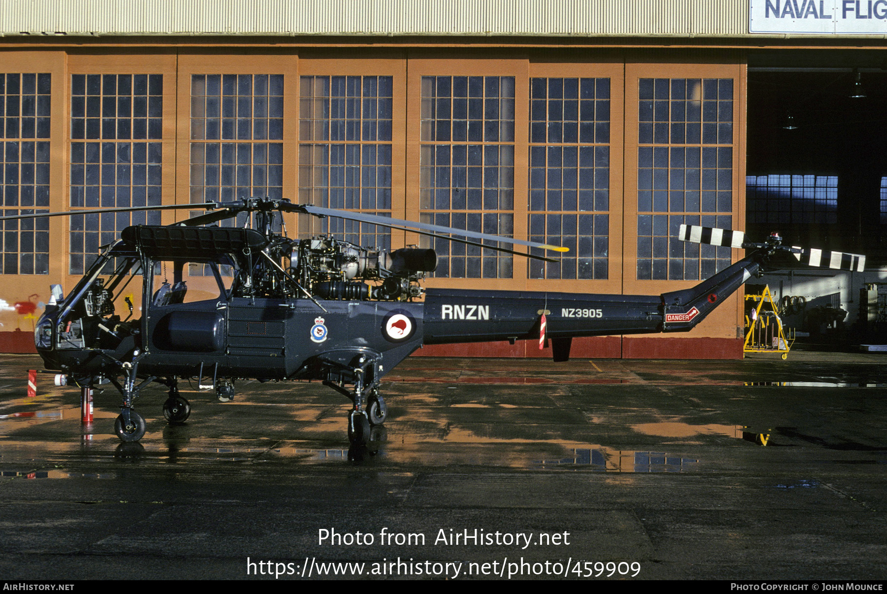 Aircraft Photo of NZ3905 | Westland Wasp HAS1 (P-531-2) | New Zealand - Air Force | New Zealand - Navy | AirHistory.net #459909