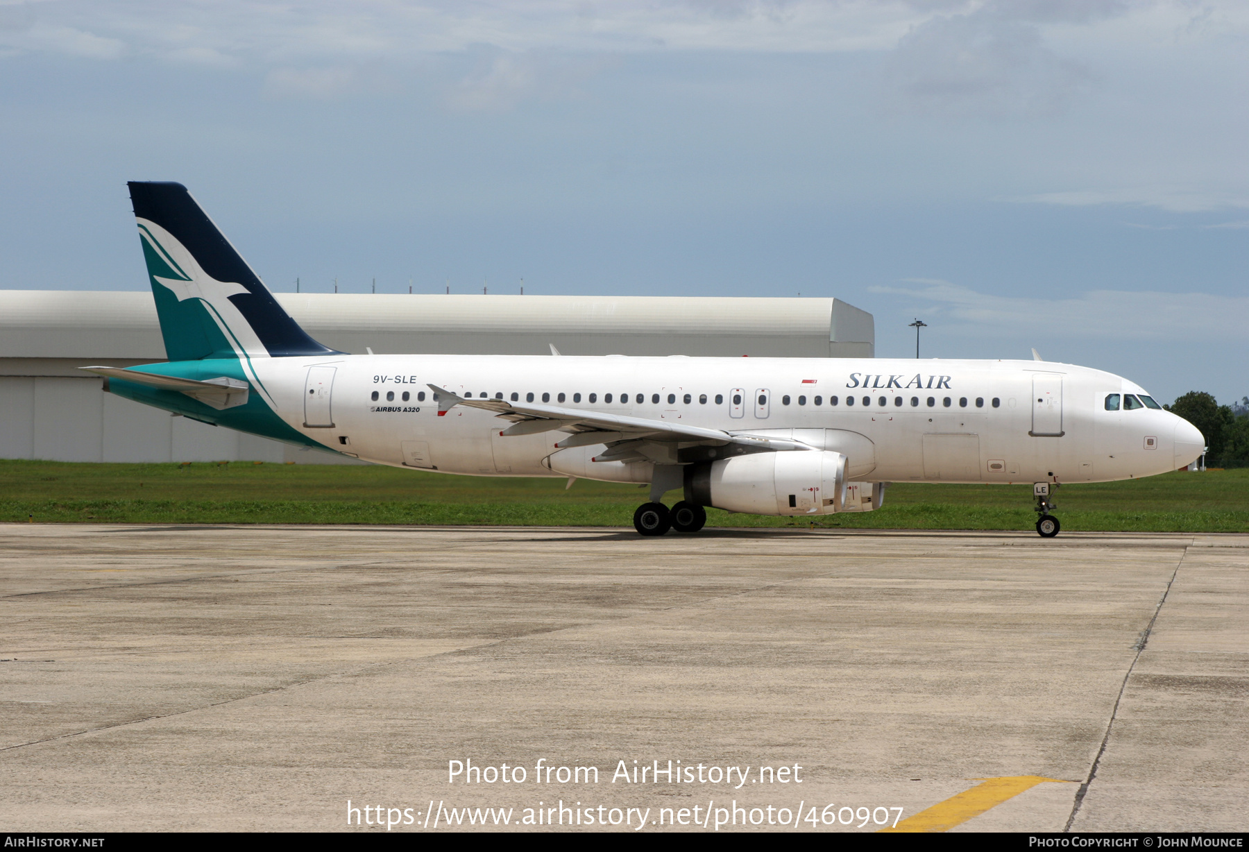 Aircraft Photo of 9V-SLE | Airbus A320-232 | SilkAir | AirHistory.net #460907