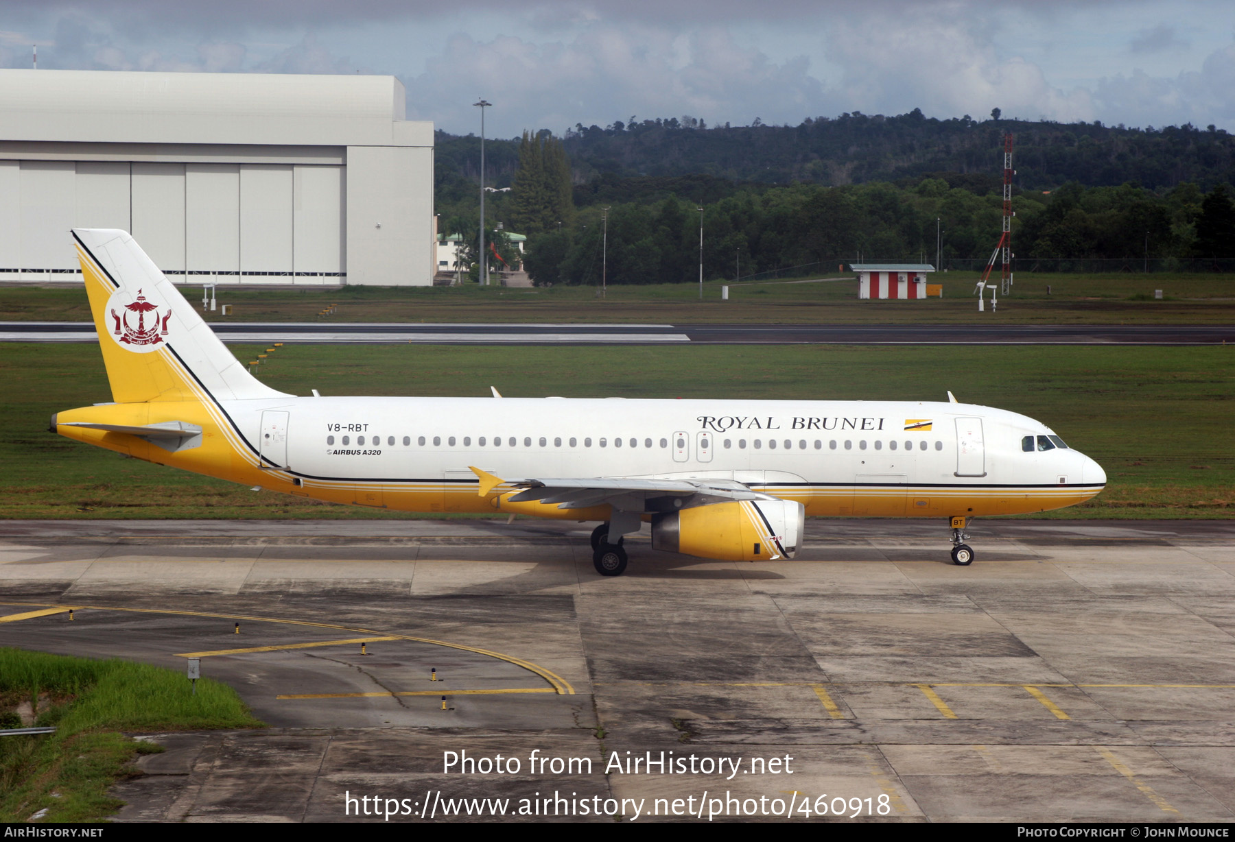 Aircraft Photo of V8-RPT | Airbus A320-232 | Royal Brunei Airlines | AirHistory.net #460918