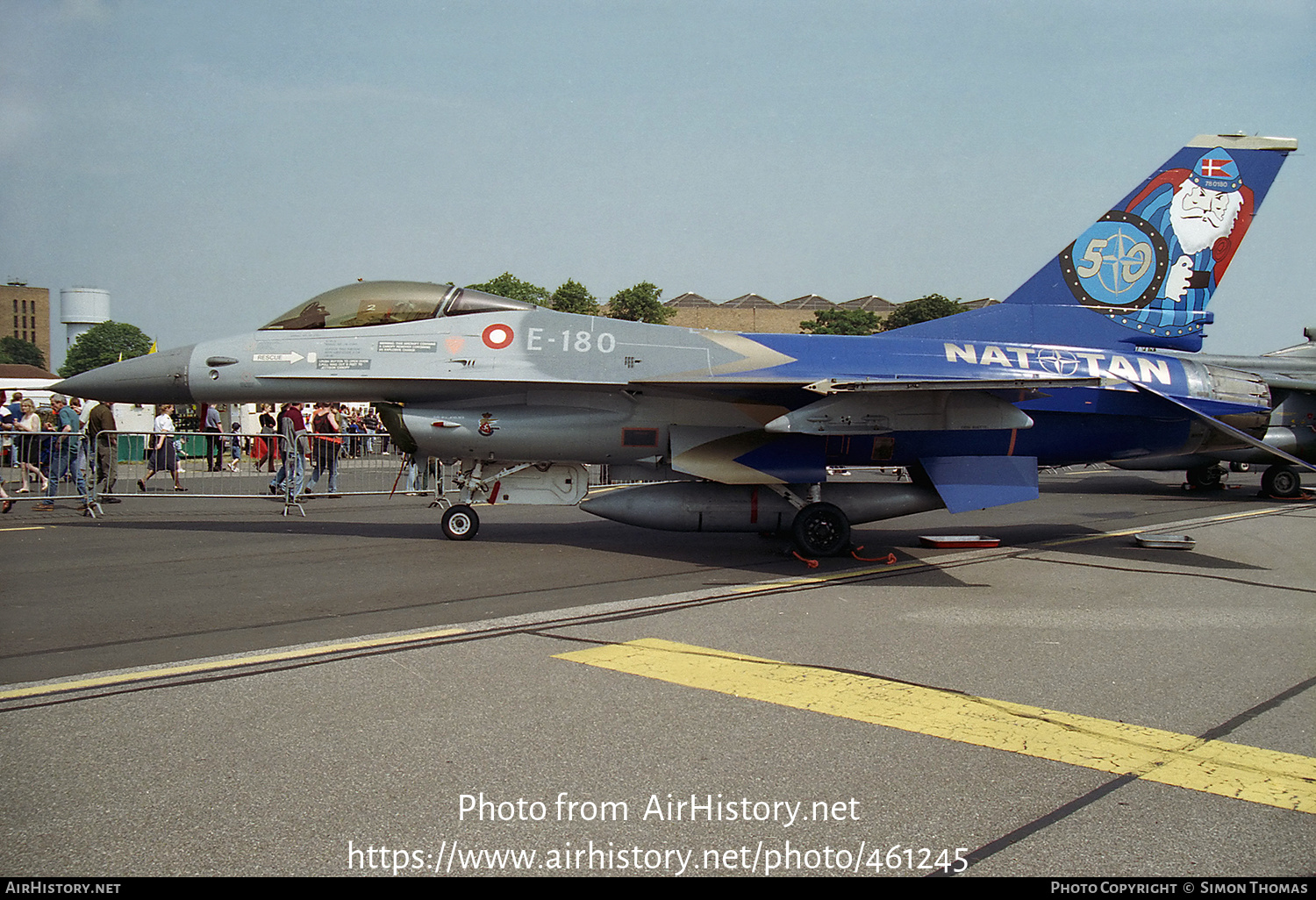 Aircraft Photo of E-180 | General Dynamics F-16A Fighting Falcon | Denmark - Air Force | AirHistory.net #461245