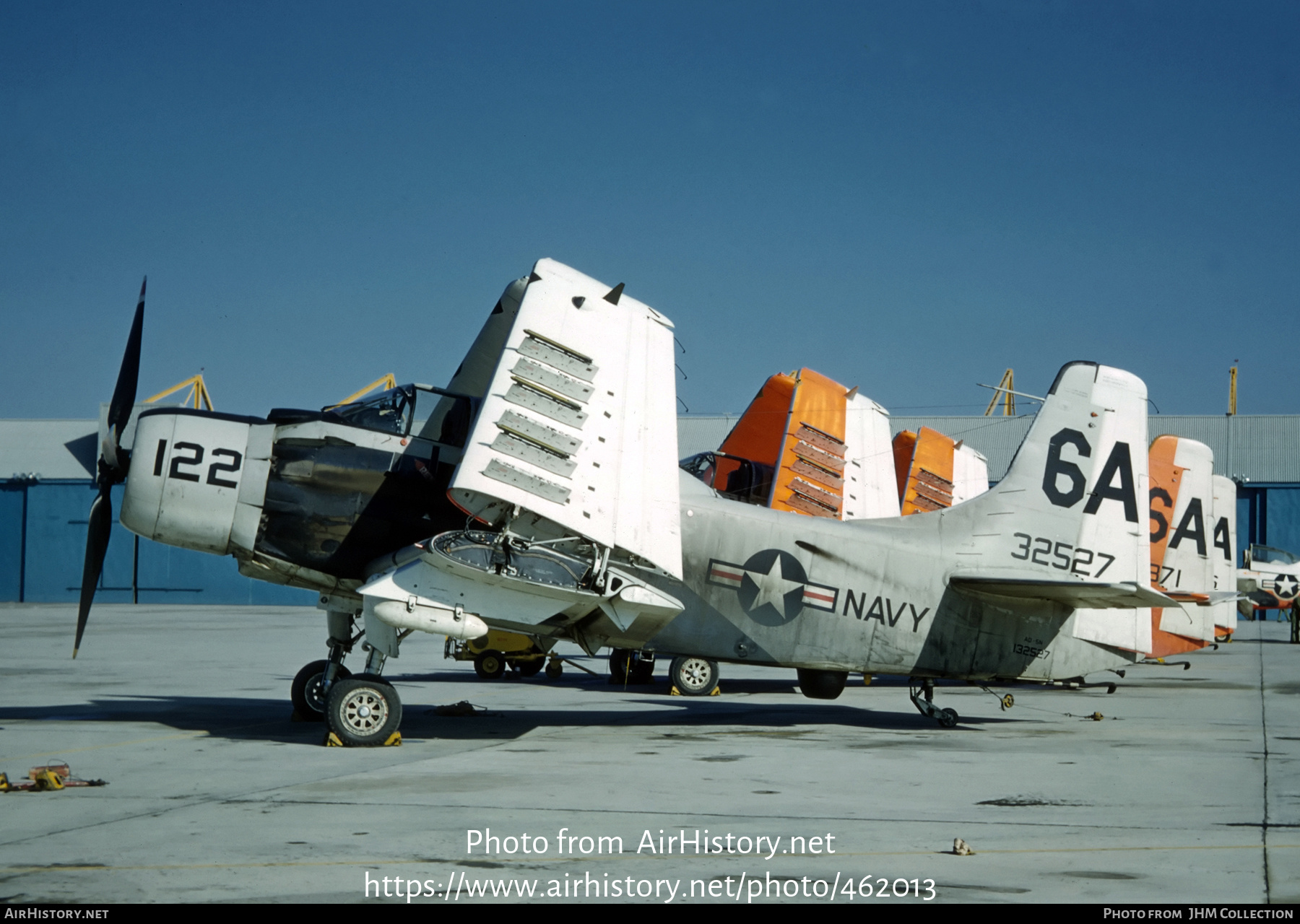 Aircraft Photo of 132527 | Douglas AD-5W Skyraider | USA - Navy | AirHistory.net #462013