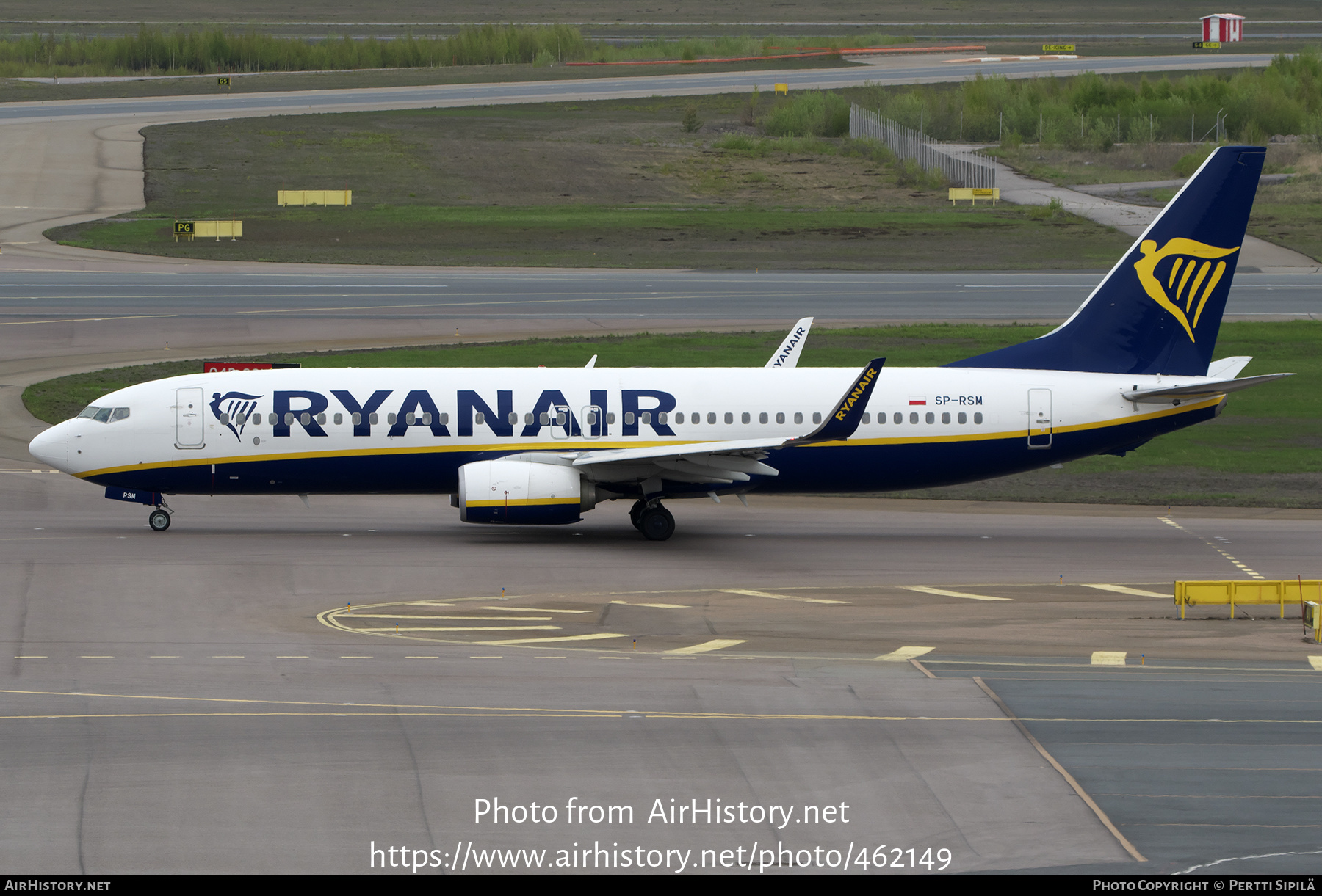 Aircraft Photo of SP-RSM | Boeing 737-800 | Ryanair | AirHistory.net #462149