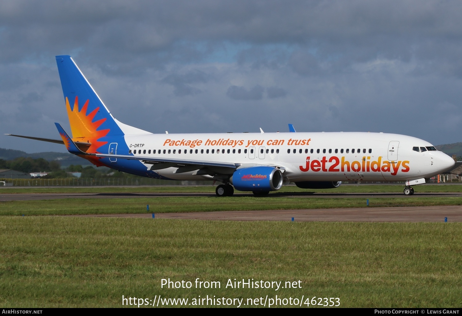 Aircraft Photo of G-DRTP | Boeing 737-8AL | Jet2 Holidays | AirHistory.net #462353