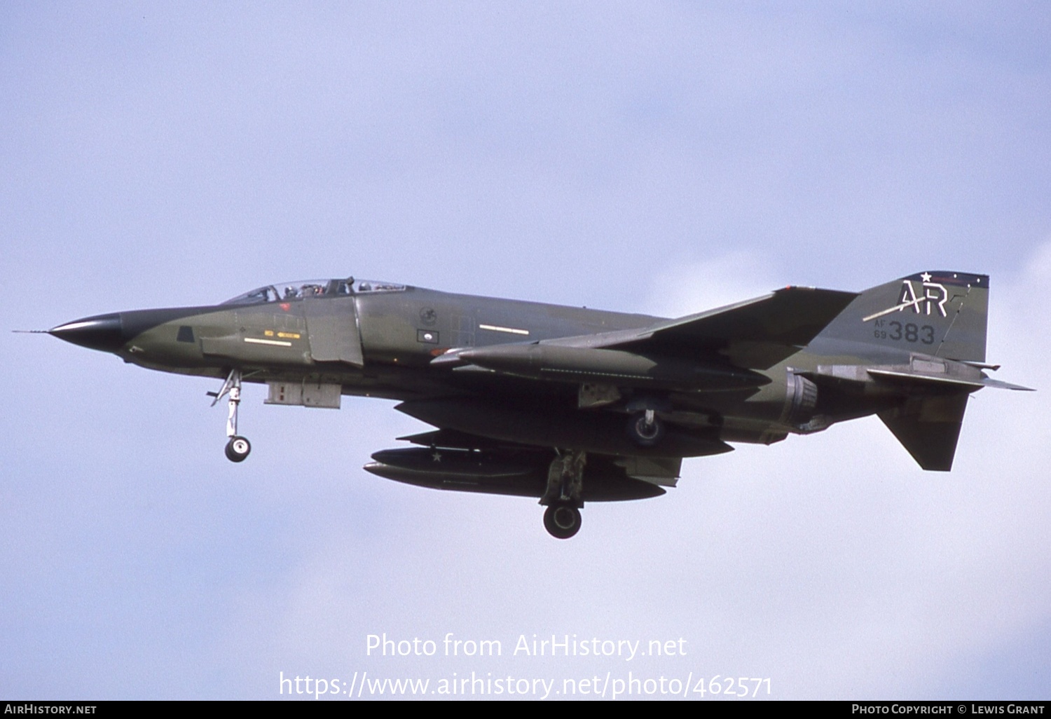 Aircraft Photo of 69-0383 / AF69-383 | McDonnell Douglas RF-4C Phantom II | USA - Air Force | AirHistory.net #462571