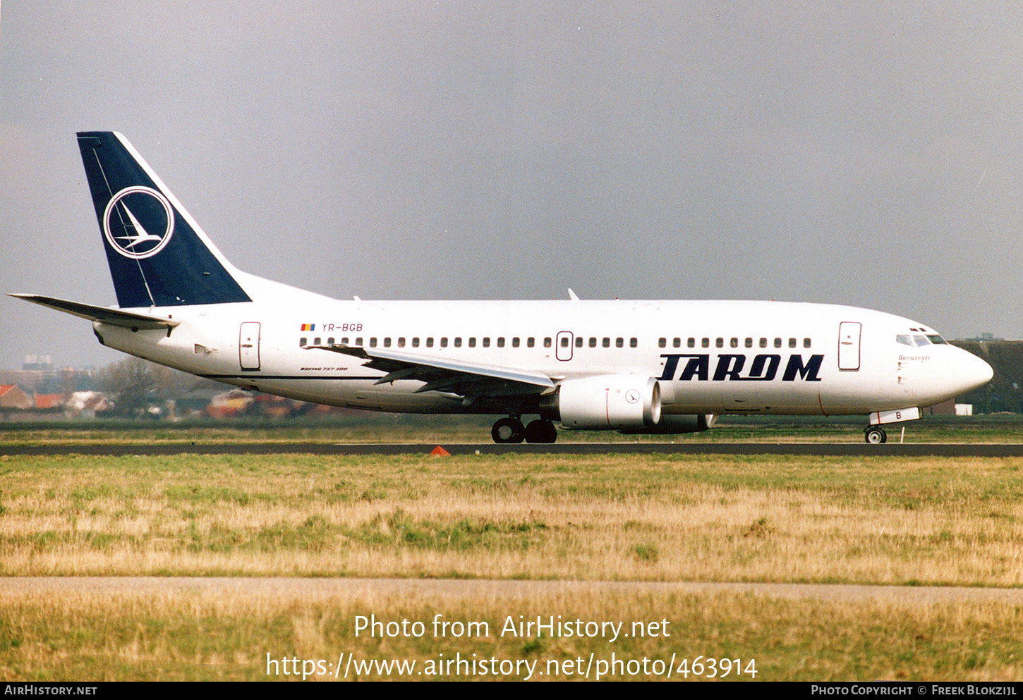 Aircraft Photo of YR-BGB | Boeing 737-38J | TAROM - Transporturile Aeriene Române | AirHistory.net #463914