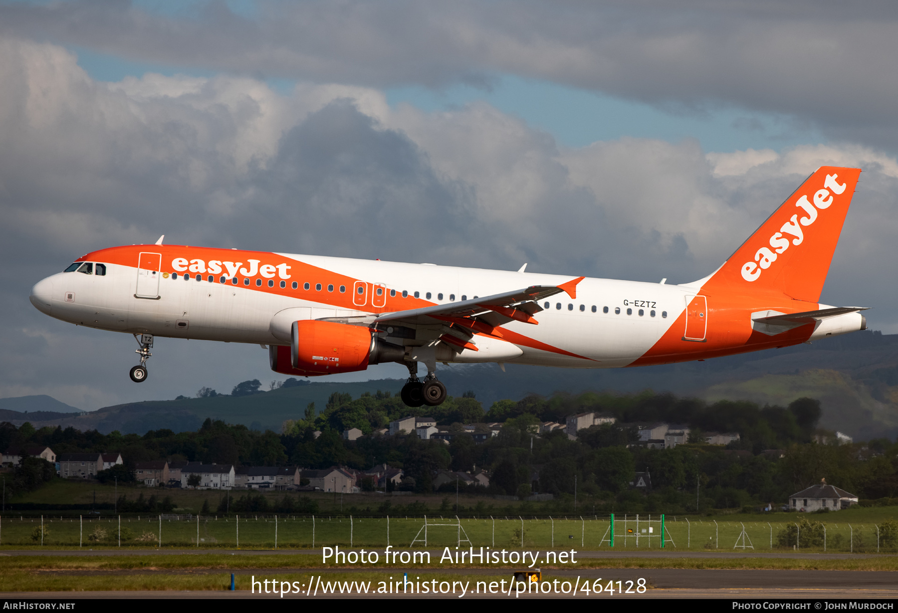 Aircraft Photo of G-EZTZ | Airbus A320-214 | EasyJet | AirHistory.net #464128