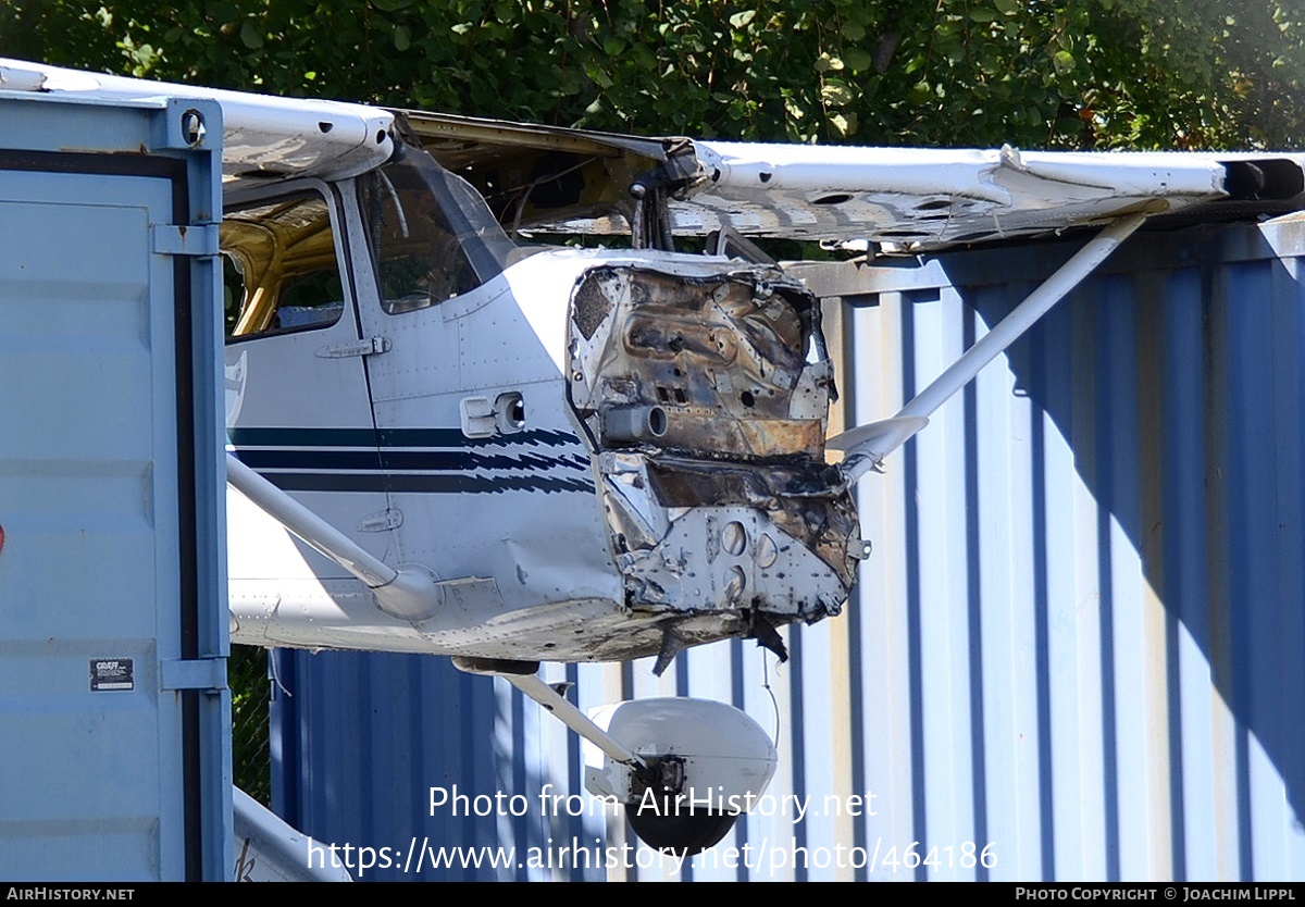 Aircraft Photo of D-EMUT | Cessna 172R Skyhawk | AirHistory.net #464186