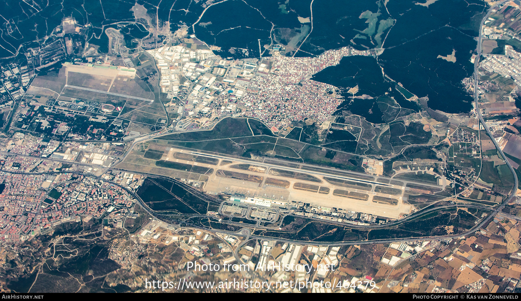 Airport Photo Of Izmir - Adnan Menderes (LTBJ / ADB) In Turkey ...