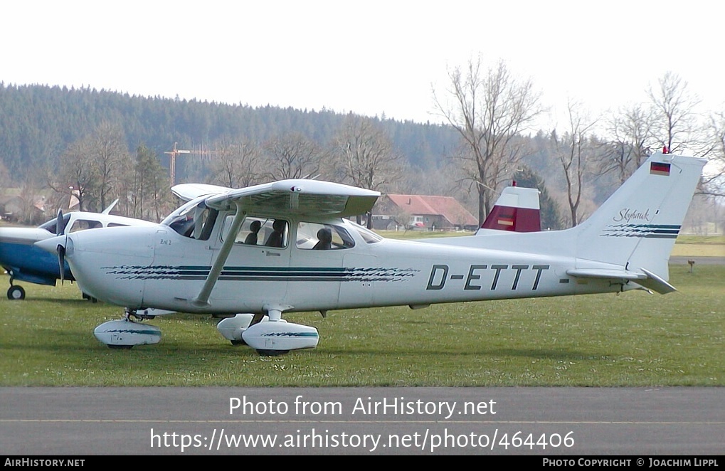 Aircraft Photo of D-ETTT | Cessna 172R Skyhawk | AirHistory.net #464406