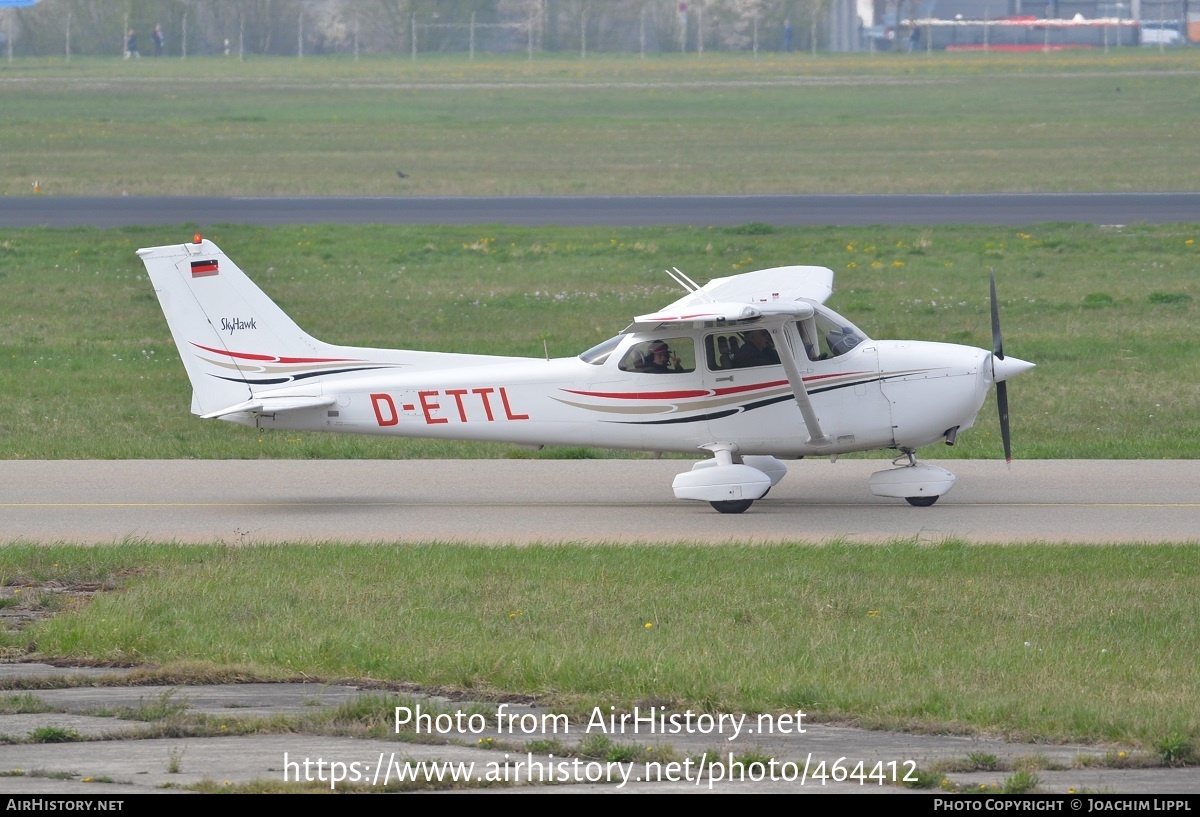 Aircraft Photo of D-ETTL | Cessna 172R Skyhawk II | AirHistory.net #464412