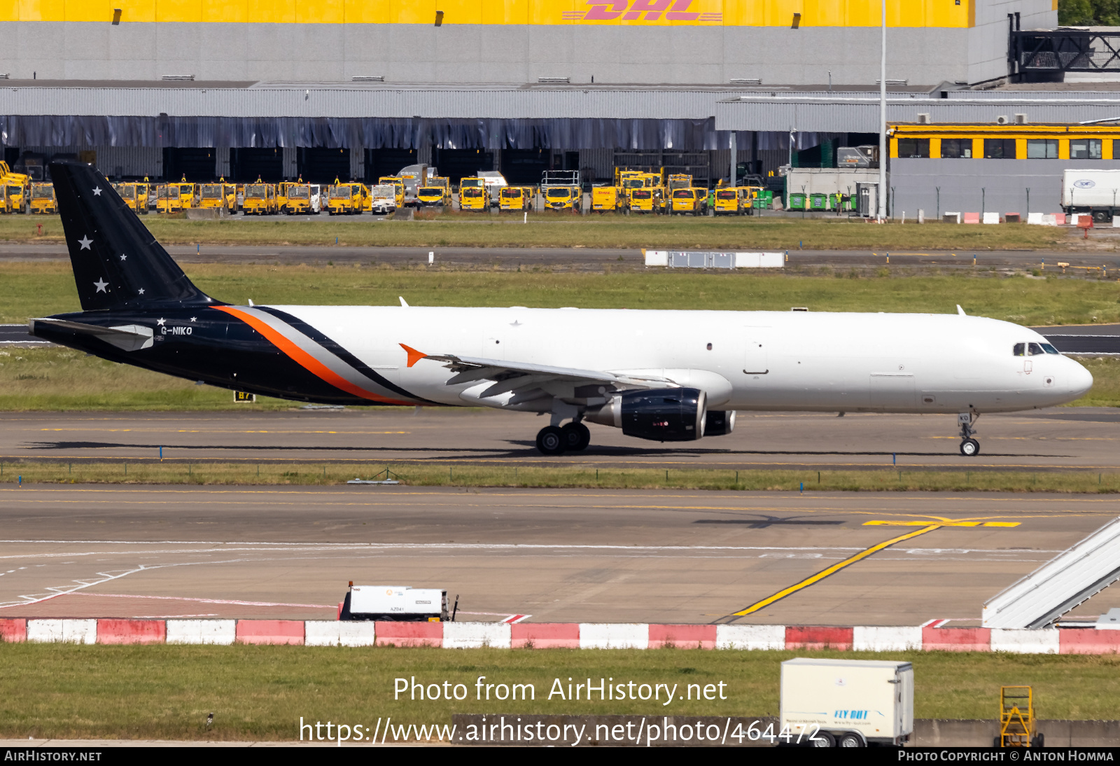 Aircraft Photo of G-NIKO | Airbus A321-211/P2F | Titan Airways | AirHistory.net #464472