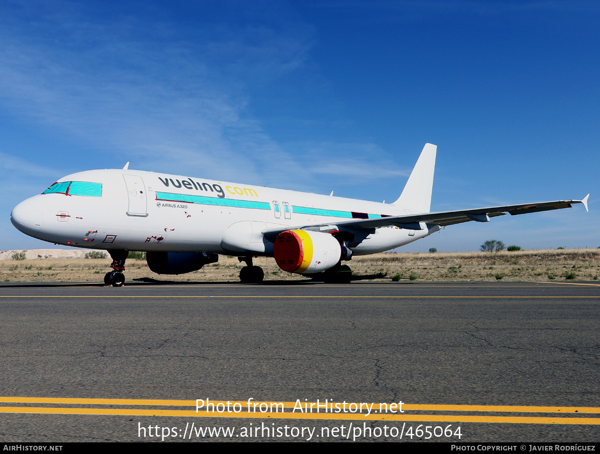 Aircraft Photo of EC-JTQ | Airbus A320-214 | Vueling Airlines | AirHistory.net #465064