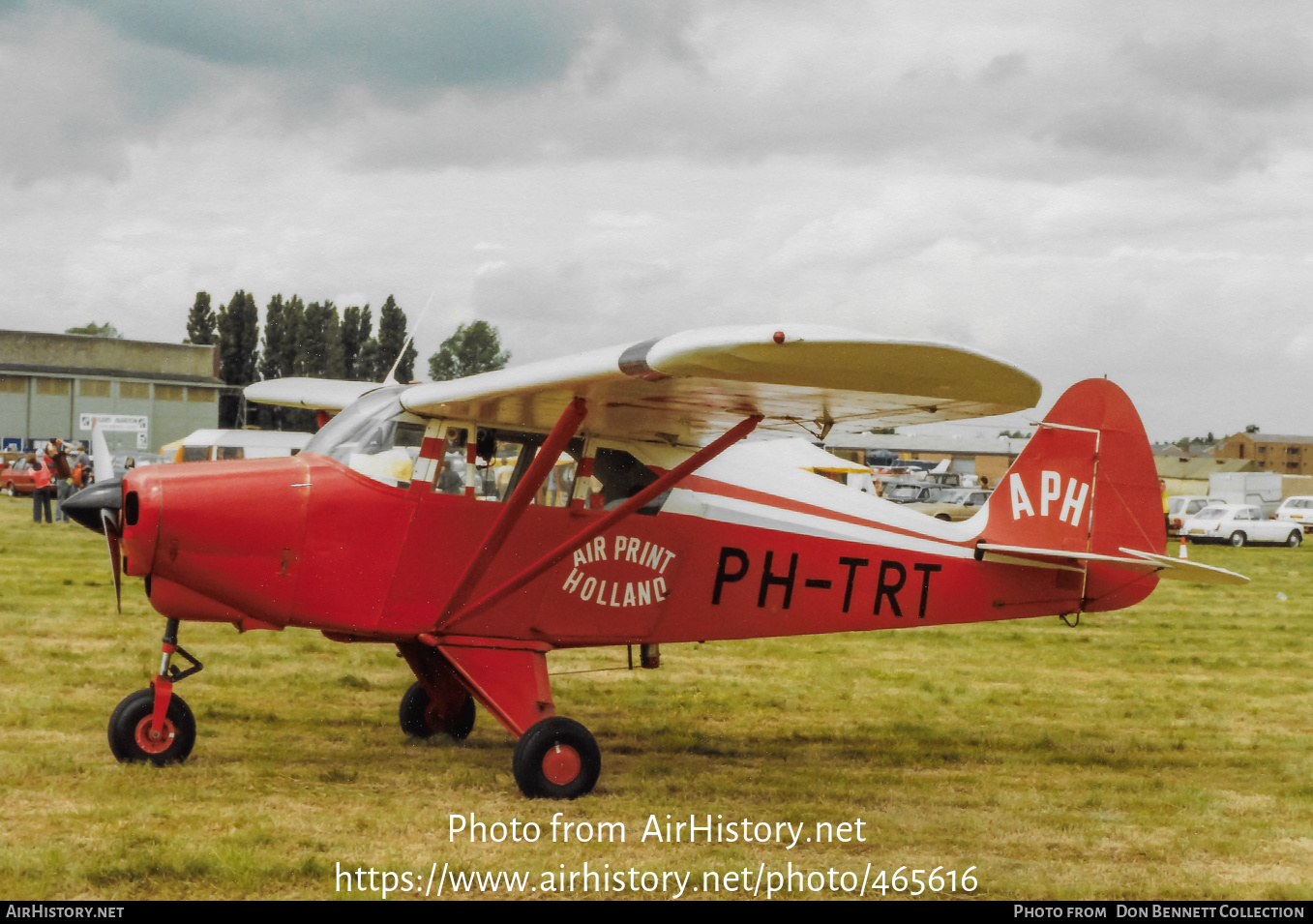 Aircraft Photo of PH-TRT | Piper PA-22-160 Tri-Pacer | Air Print Holland - APH | AirHistory.net #465616