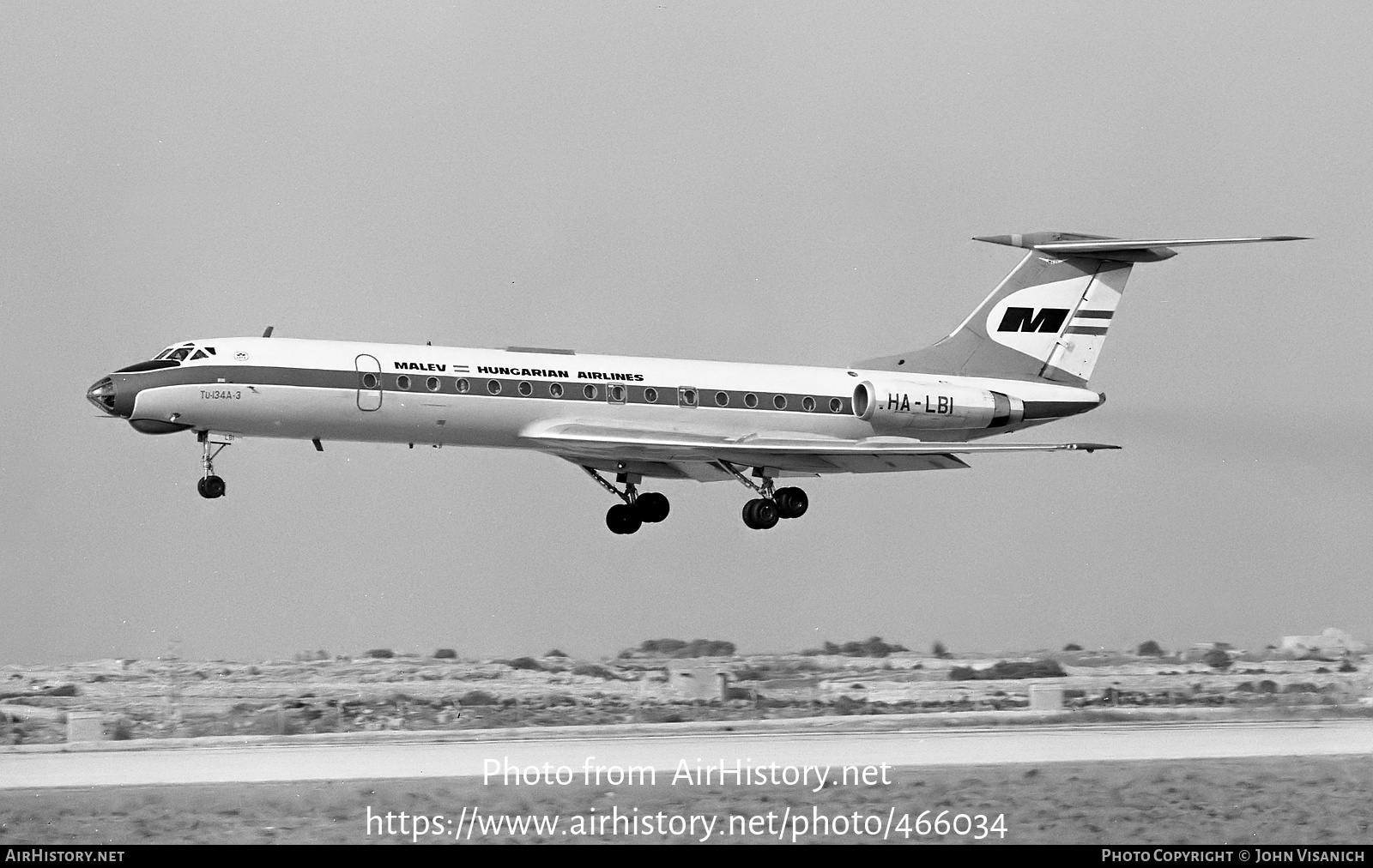 Aircraft Photo of HA-LBI | Tupolev Tu-134A-3 | Malév - Hungarian Airlines | AirHistory.net #466034