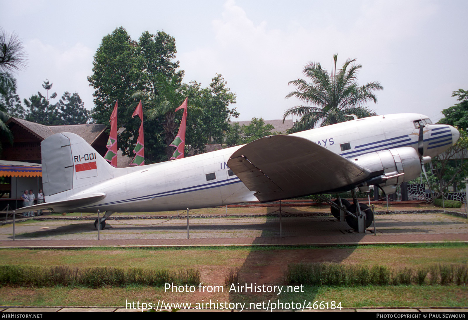 Aircraft Photo of RI-001 | Douglas C-47A Skytrain | Indonesia Airways | AirHistory.net #466184