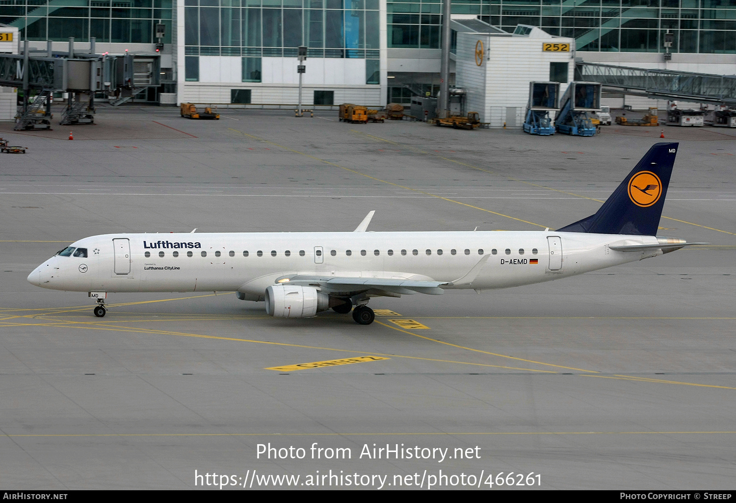 Aircraft Photo of D-AEMD | Embraer 195LR (ERJ-190-200LR) | Lufthansa | AirHistory.net #466261