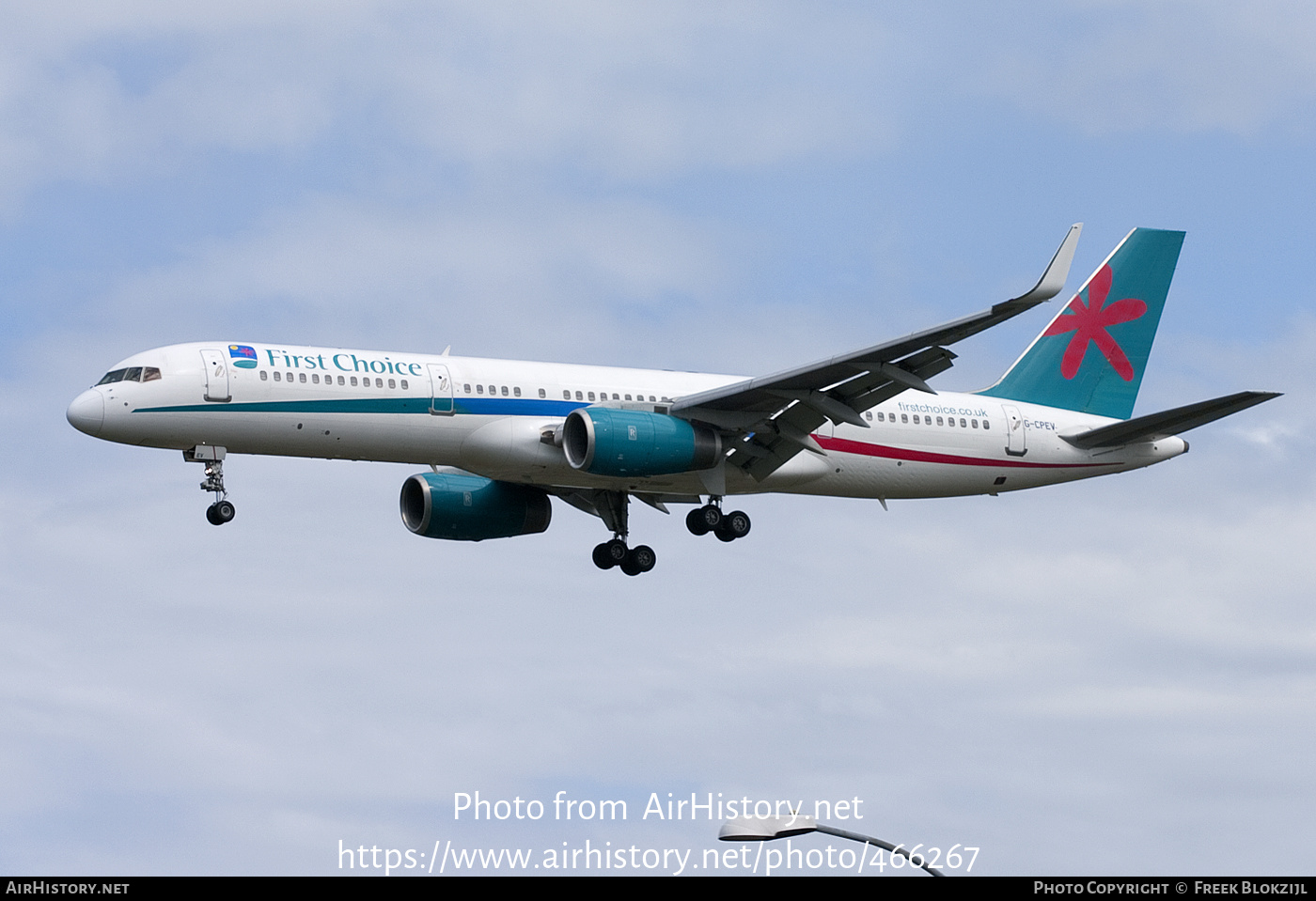 Aircraft Photo of G-CPEV | Boeing 757-236 | First Choice Airways | AirHistory.net #466267