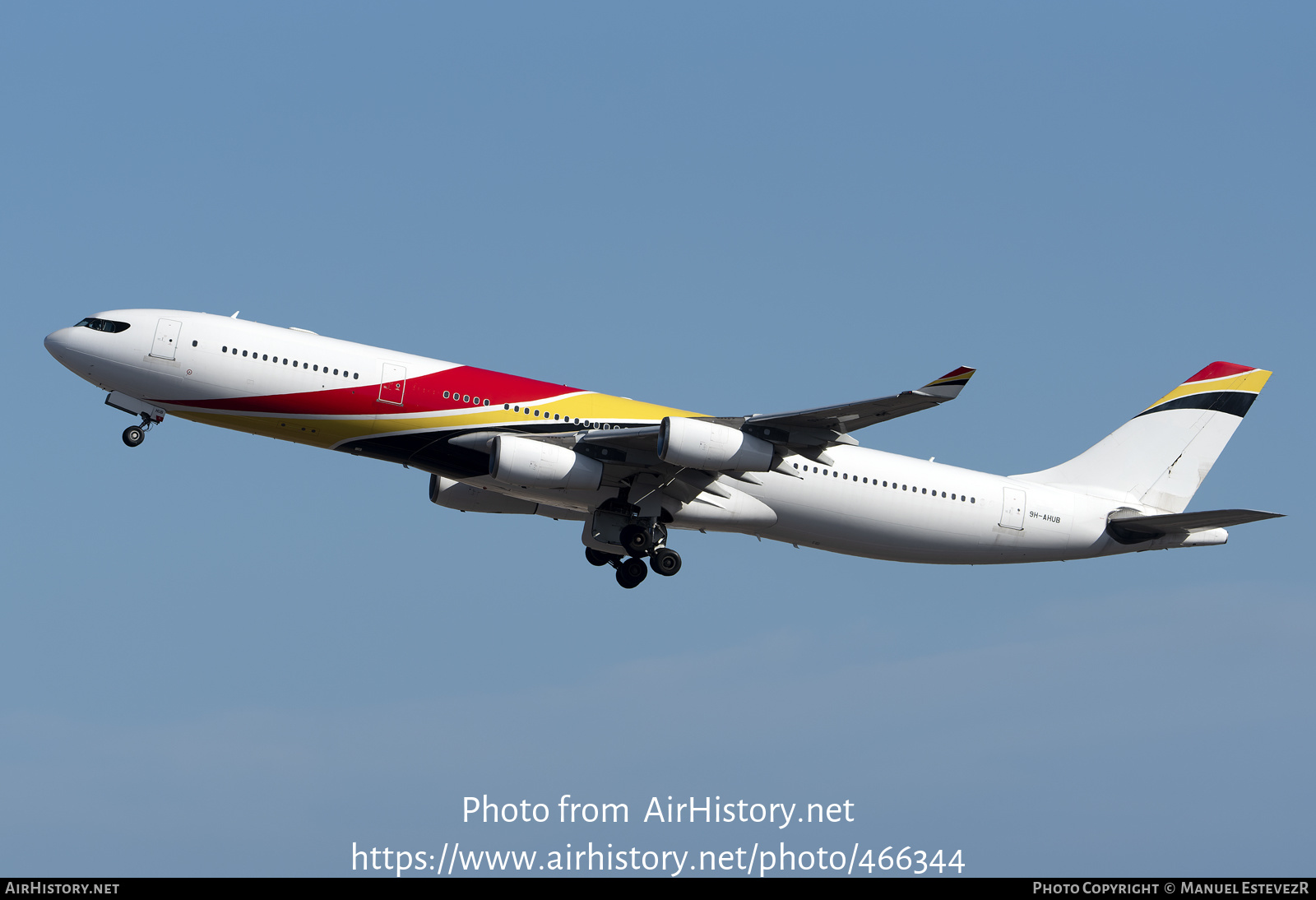 Aircraft Photo of 9H-AHUB | Airbus A340-313E | AirHistory.net #466344